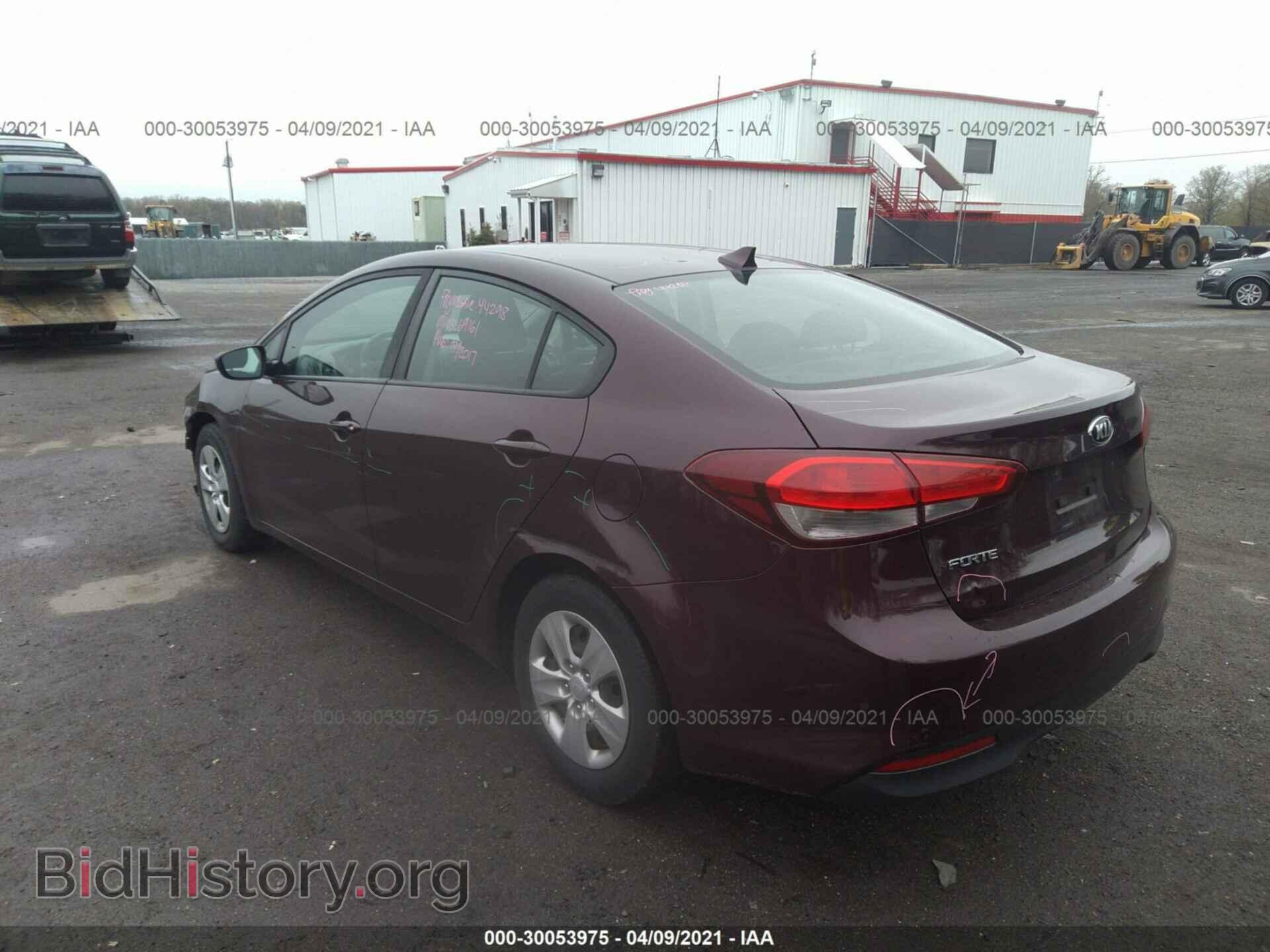 2017 KIA FORTE - VIN: 3KPFK4A70HE143850 - Фото 3