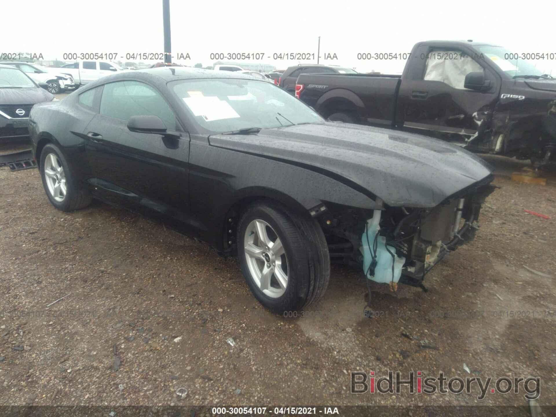 Photo 1FA6P8AM0H5250025 - FORD MUSTANG 2017