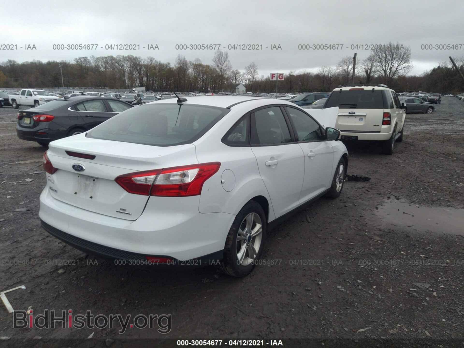 2013 FORD FOCUS - VIN: 1FADP3F2XDL360930 - Фото 4