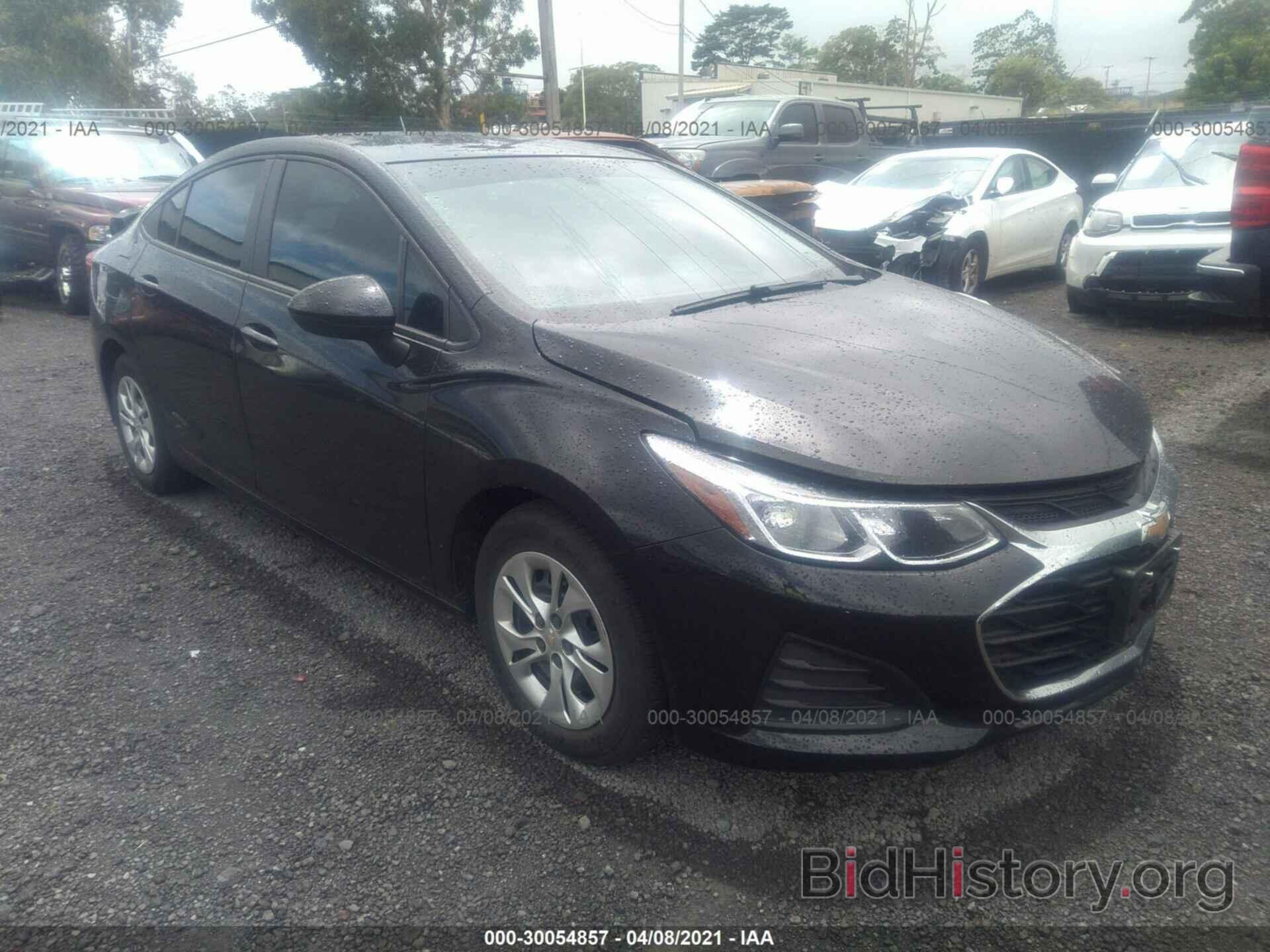 Photo 1G1BJ5SM2K7103720 - CHEVROLET CRUZE 2019