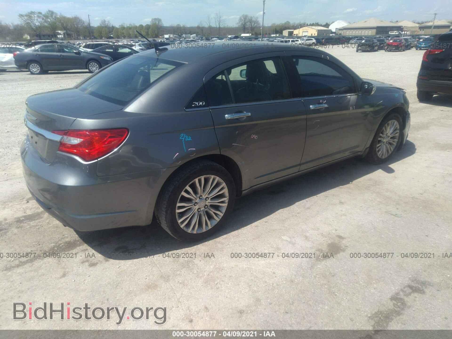 2011 CHRYSLER 200 - VIN: 1C3BC2FB4BN604911 - Фото 4