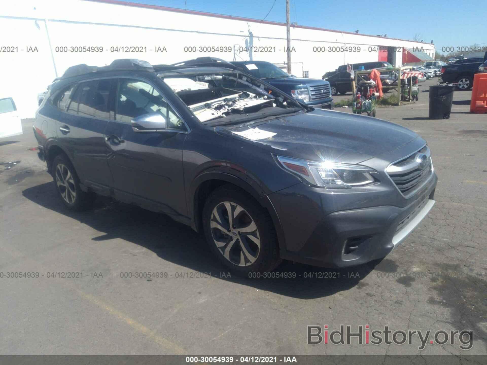 Photo 4S4BTGPD7L3212393 - SUBARU OUTBACK 2020