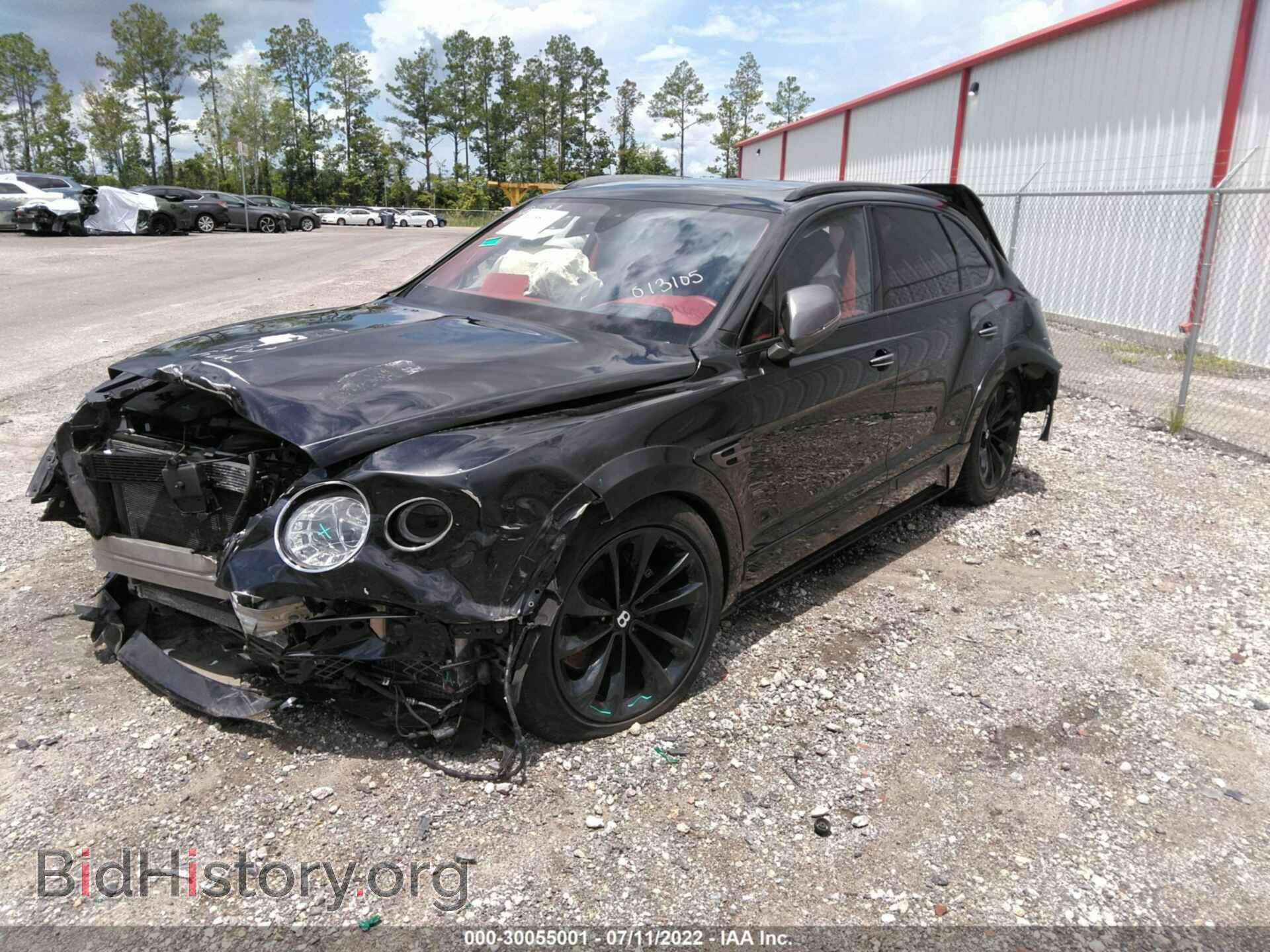 2017 BENTLEY BENTAYGA - VIN: SJAAC2ZV9HC013105 - Фото 2