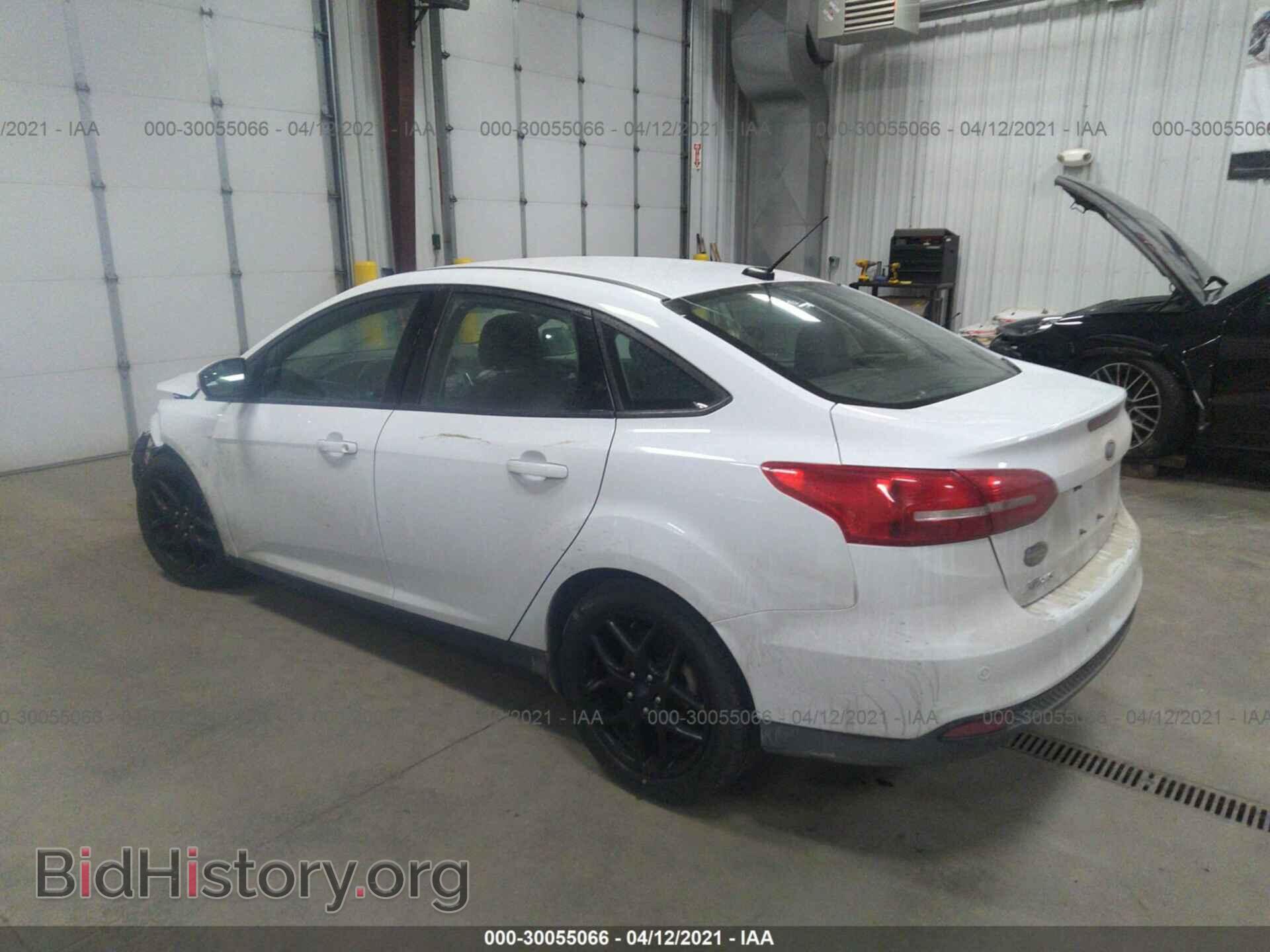 2016 FORD FOCUS - VIN: 1FADP3F29GL374449 - Photo 3