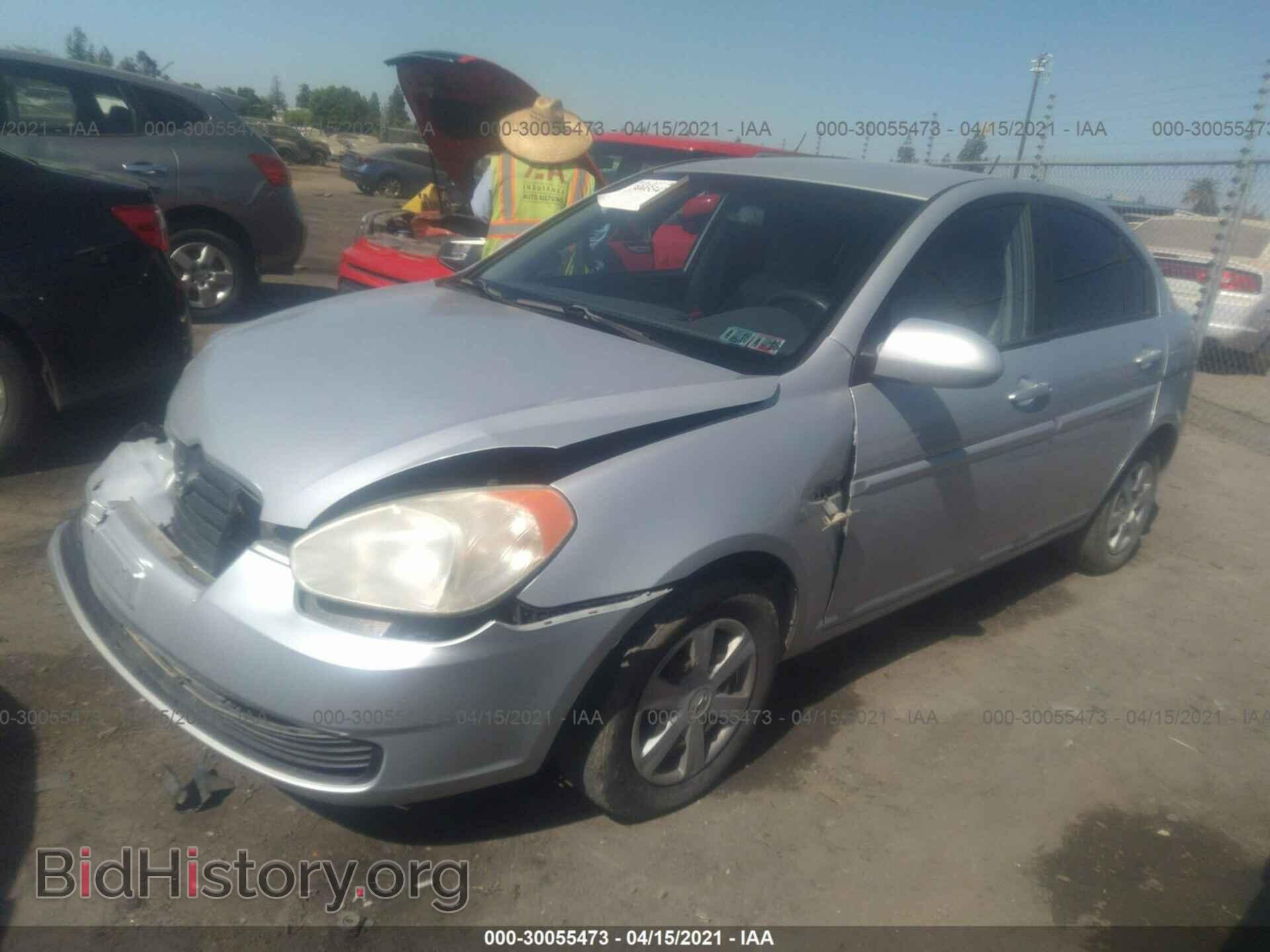 2007 HYUNDAI ACCENT - VIN: KMHCN46C57U081843 - Фото 2