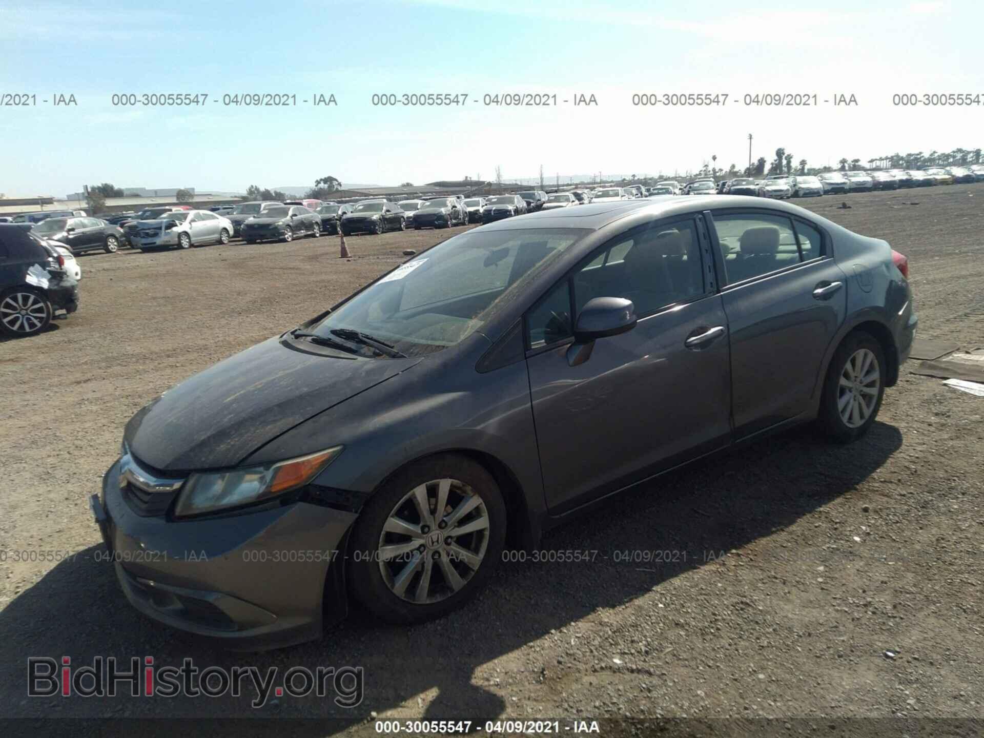 2012 HONDA CIVIC SDN - VIN: 2HGFB2F84CH543916 - Фото 2