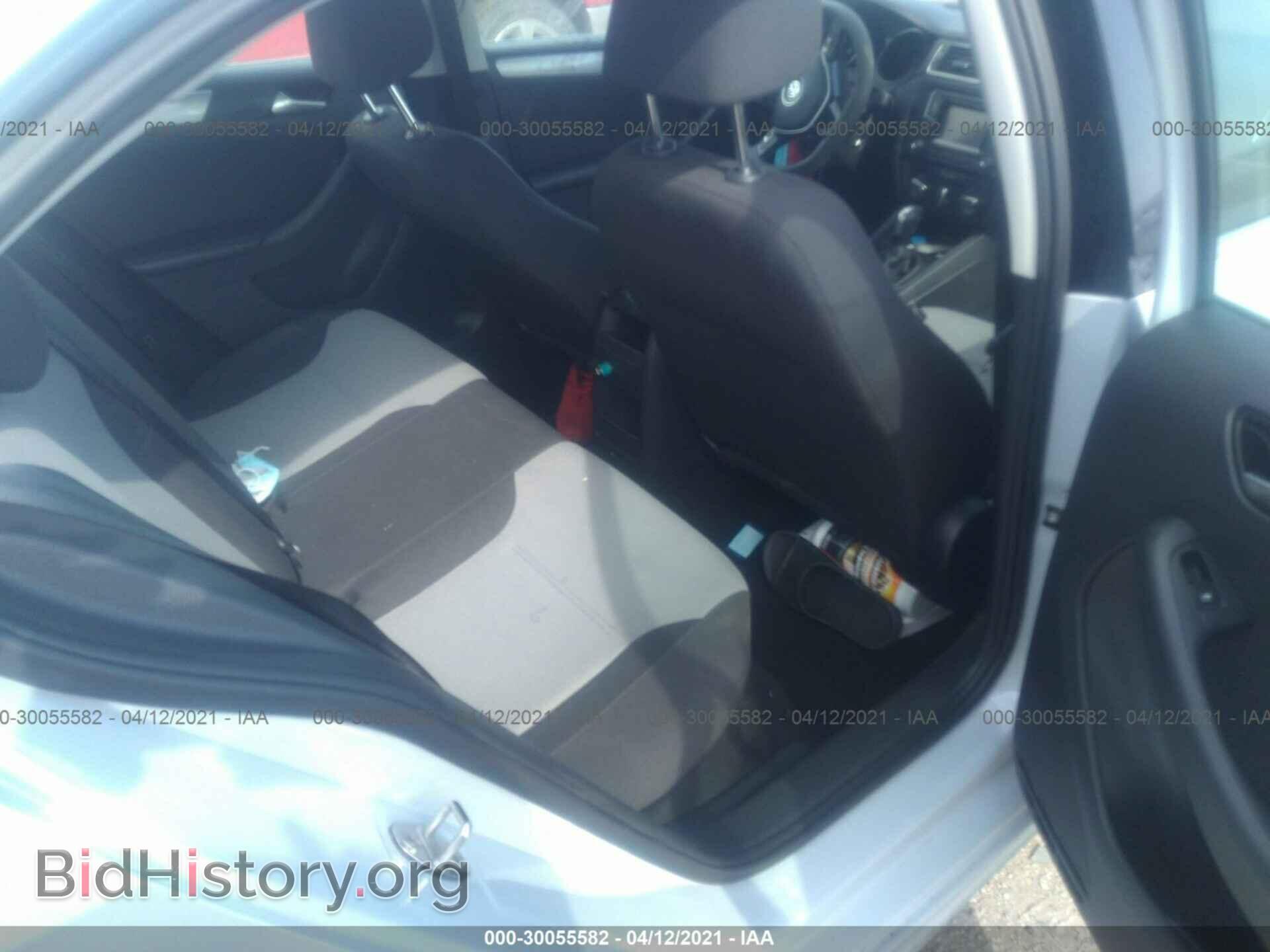 2017 VOLKSWAGEN JETTA - VIN: 3VW2B7AJ2HM324205 - Photo 8