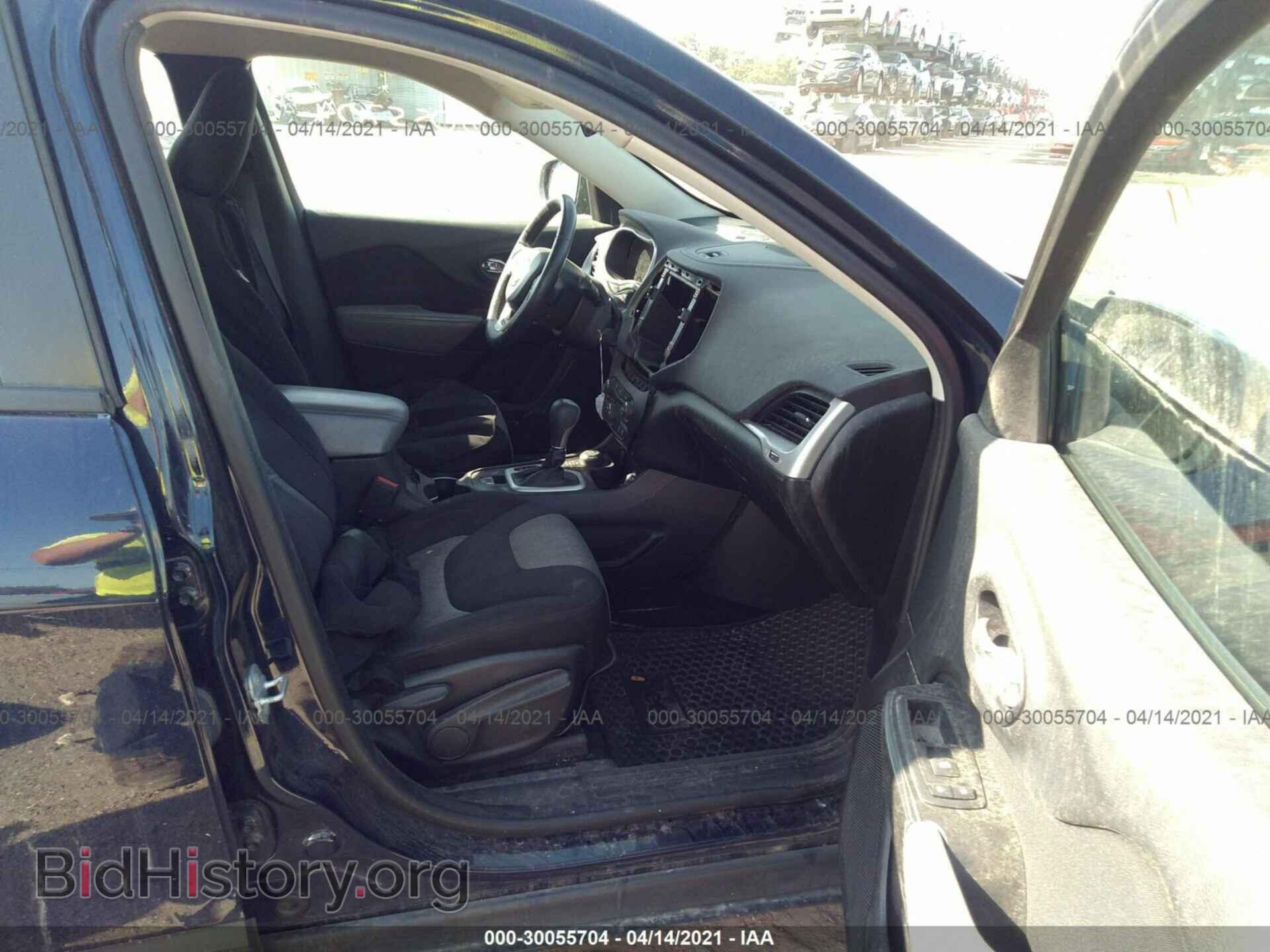 2014 JEEP CHEROKEE - VIN: 1C4PJMAB7EW141588 - Фото 5