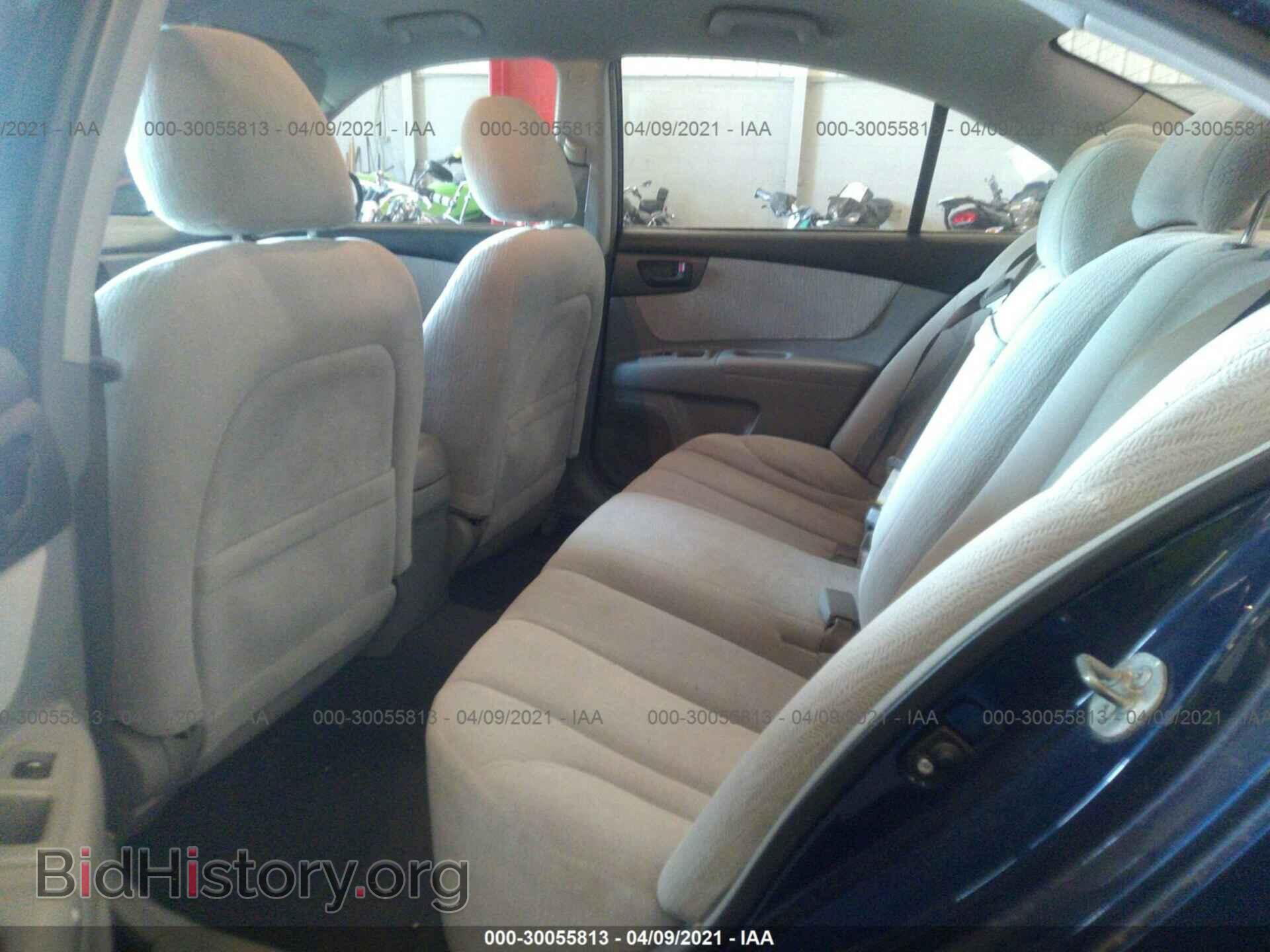 2008 KIA OPTIMA - VIN: KNAGE123785202813 - Photo 8
