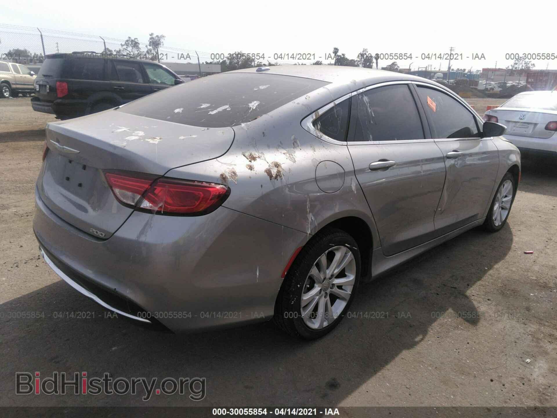 2015 CHRYSLER 200 - VIN: 1C3CCCAB7FN742157 - Photo 4