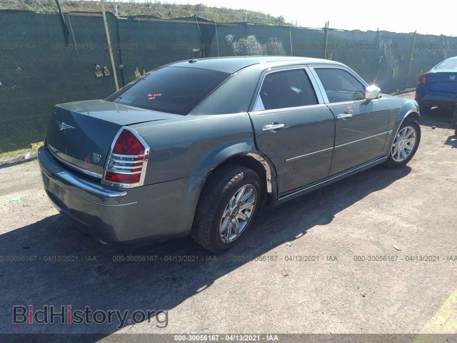 2006 CHRYSLER 300 - VIN: 2C3LA63H66H396992 - Фото 4