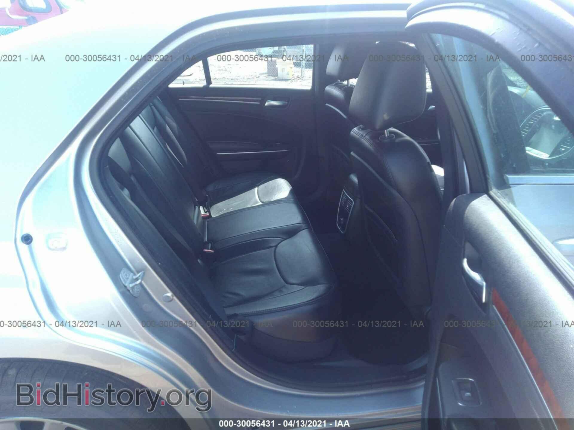 2014 CHRYSLER 300 - VIN: 2C3CCAAG4EH327045 - Фото 8