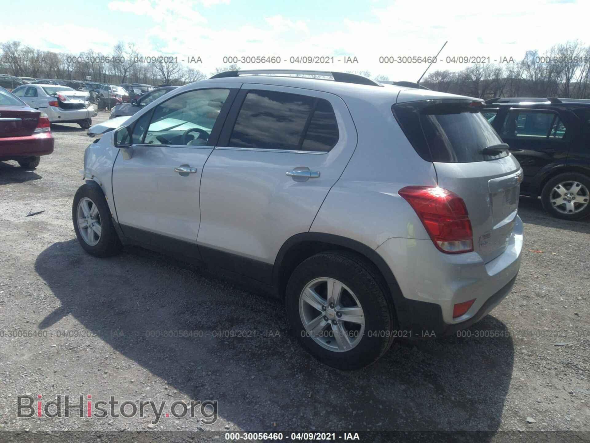 2020 CHEVROLET TRAX - VIN: KL7CJLSB2LB001621 - Photo 3
