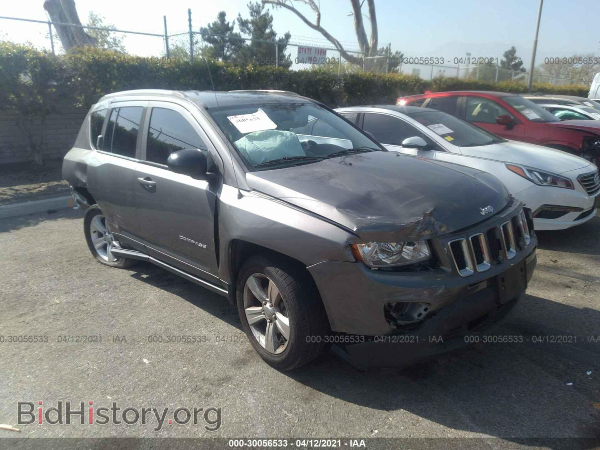 Photo 1C4NJCBBXDD205505 - JEEP COMPASS 2013