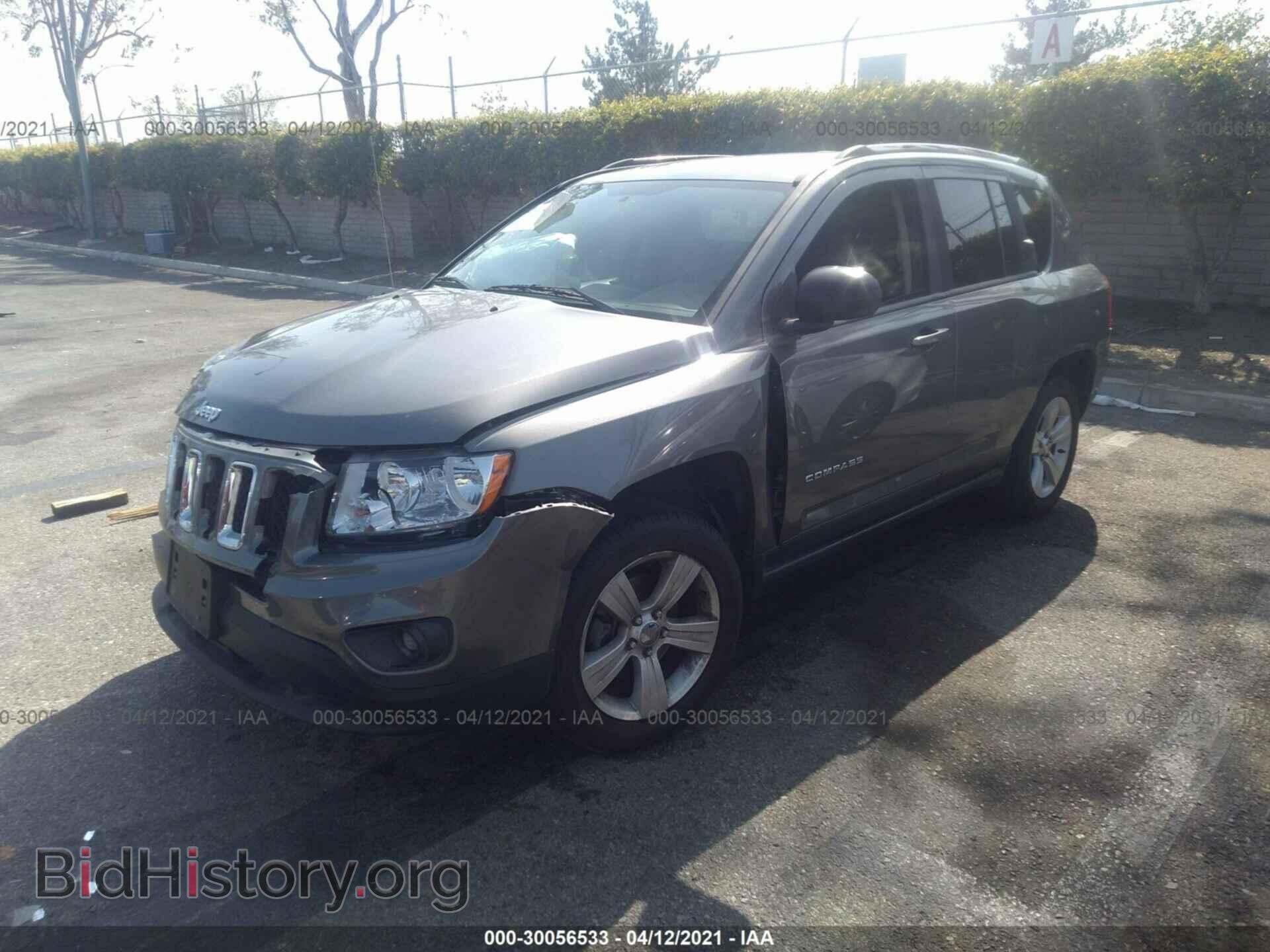 2013 JEEP COMPASS - VIN: 1C4NJCBBXDD205505 - Фото 2
