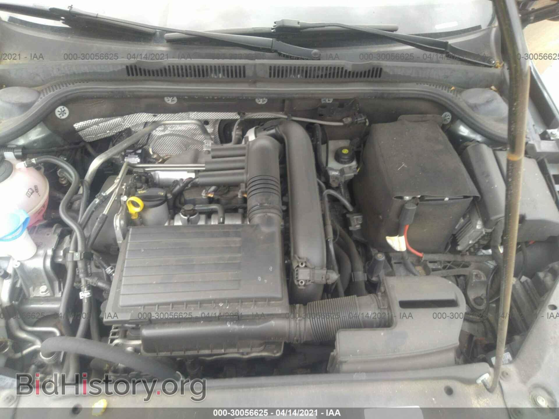 2017 VOLKSWAGEN JETTA - VIN: 3VW2B7AJXHM211084 - Фото 10