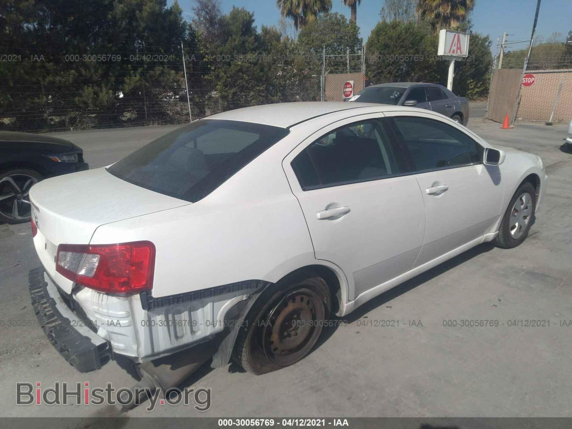 2012 MITSUBISHI GALANT - VIN: 4A32B3FF8CE017407 - Фото 4