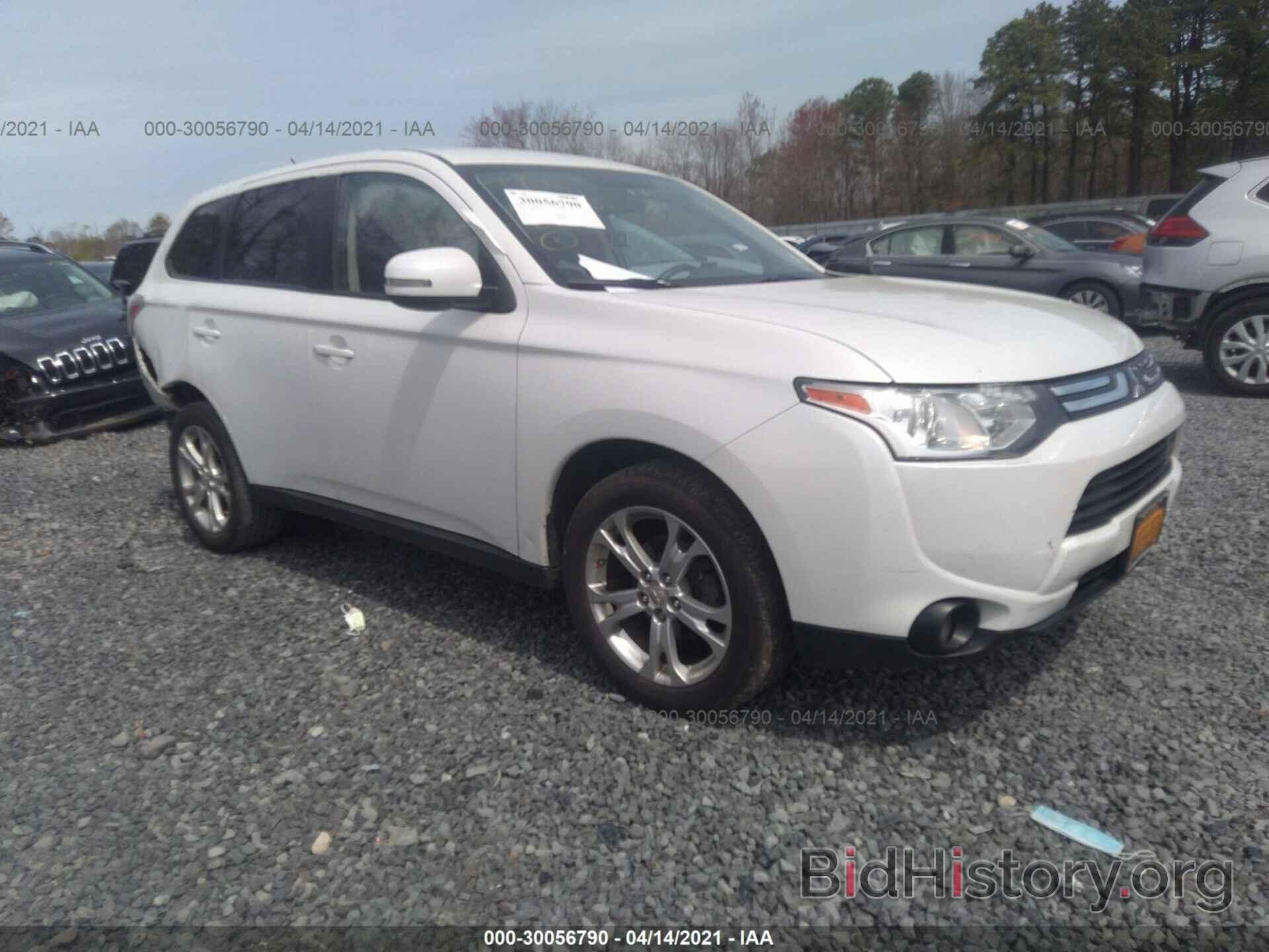 Photo JA4AZ3A31EZ006570 - MITSUBISHI OUTLANDER 2014