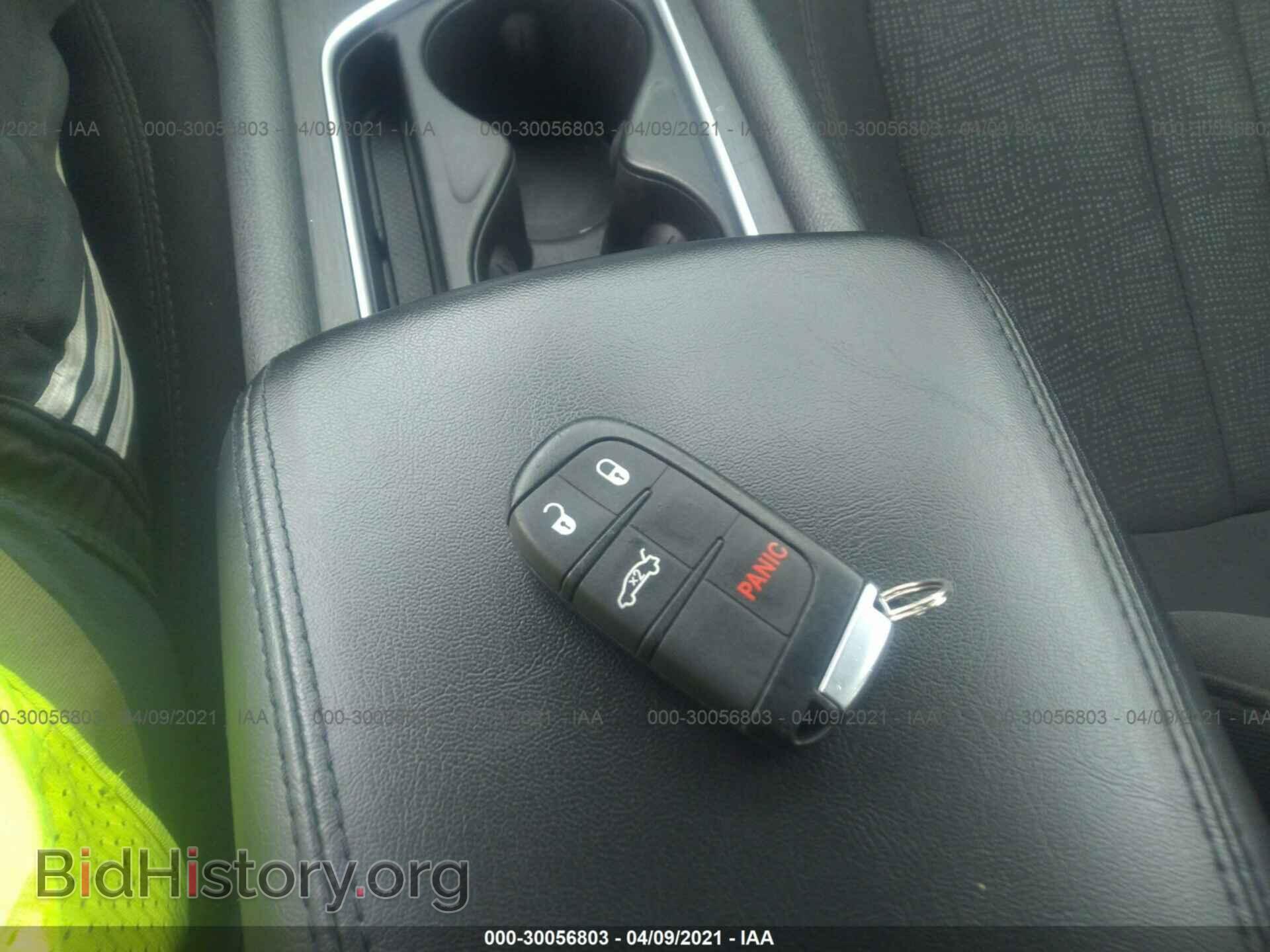 2016 CHRYSLER 200 - VIN: 1C3CCCAB3GN145802 - Photo 11