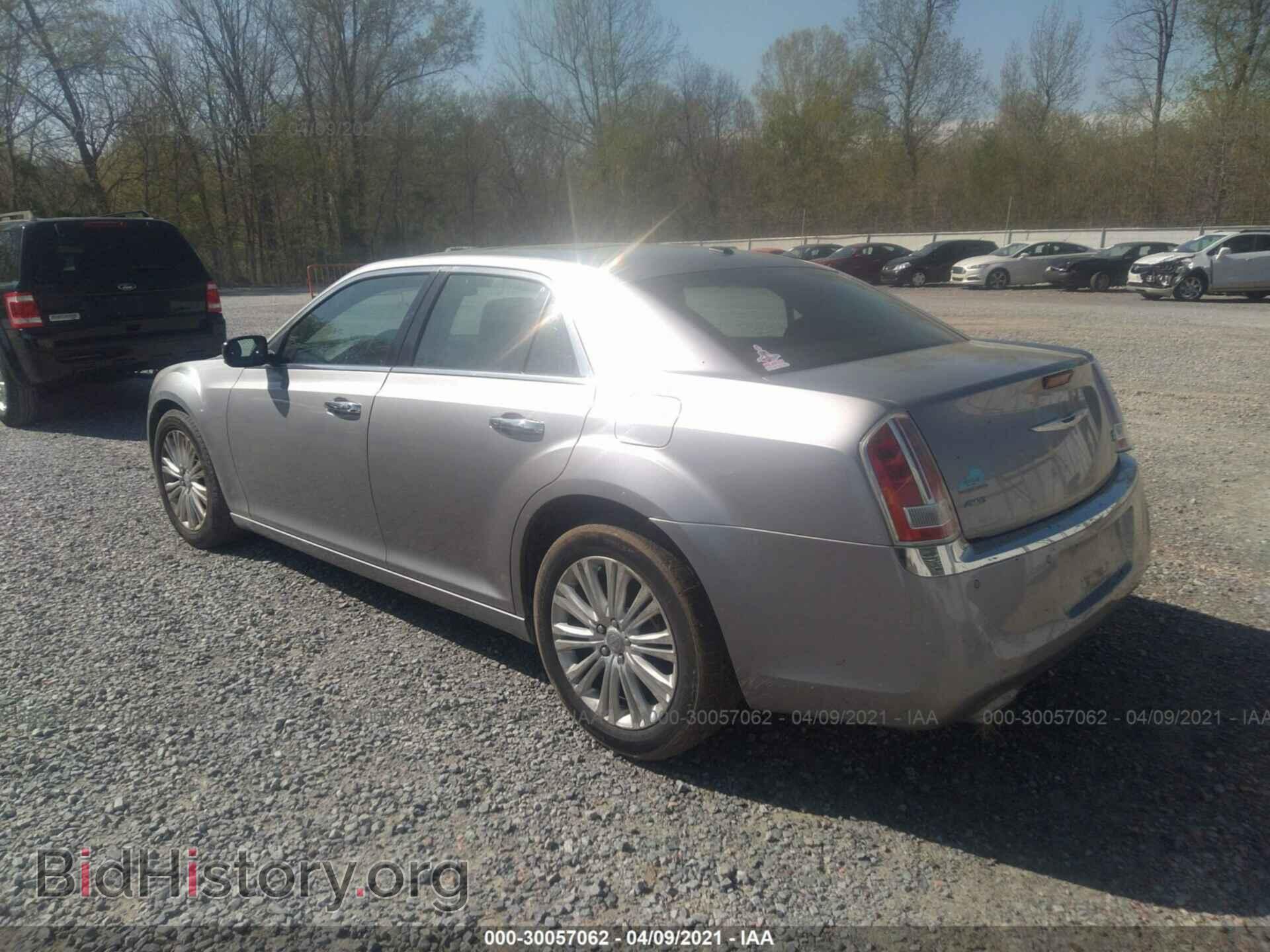 2013 CHRYSLER 300 - VIN: 2C3CCAKG4DH596286 - Фото 3
