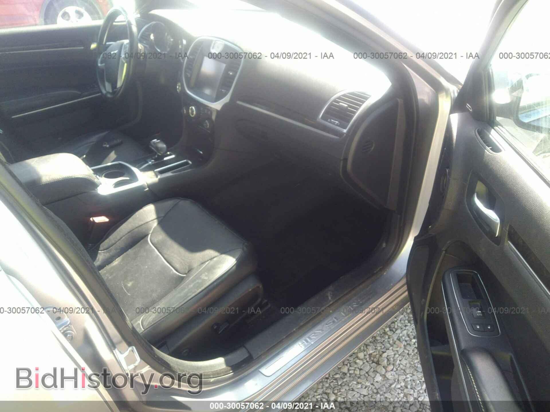2013 CHRYSLER 300 - VIN: 2C3CCAKG4DH596286 - Фото 5