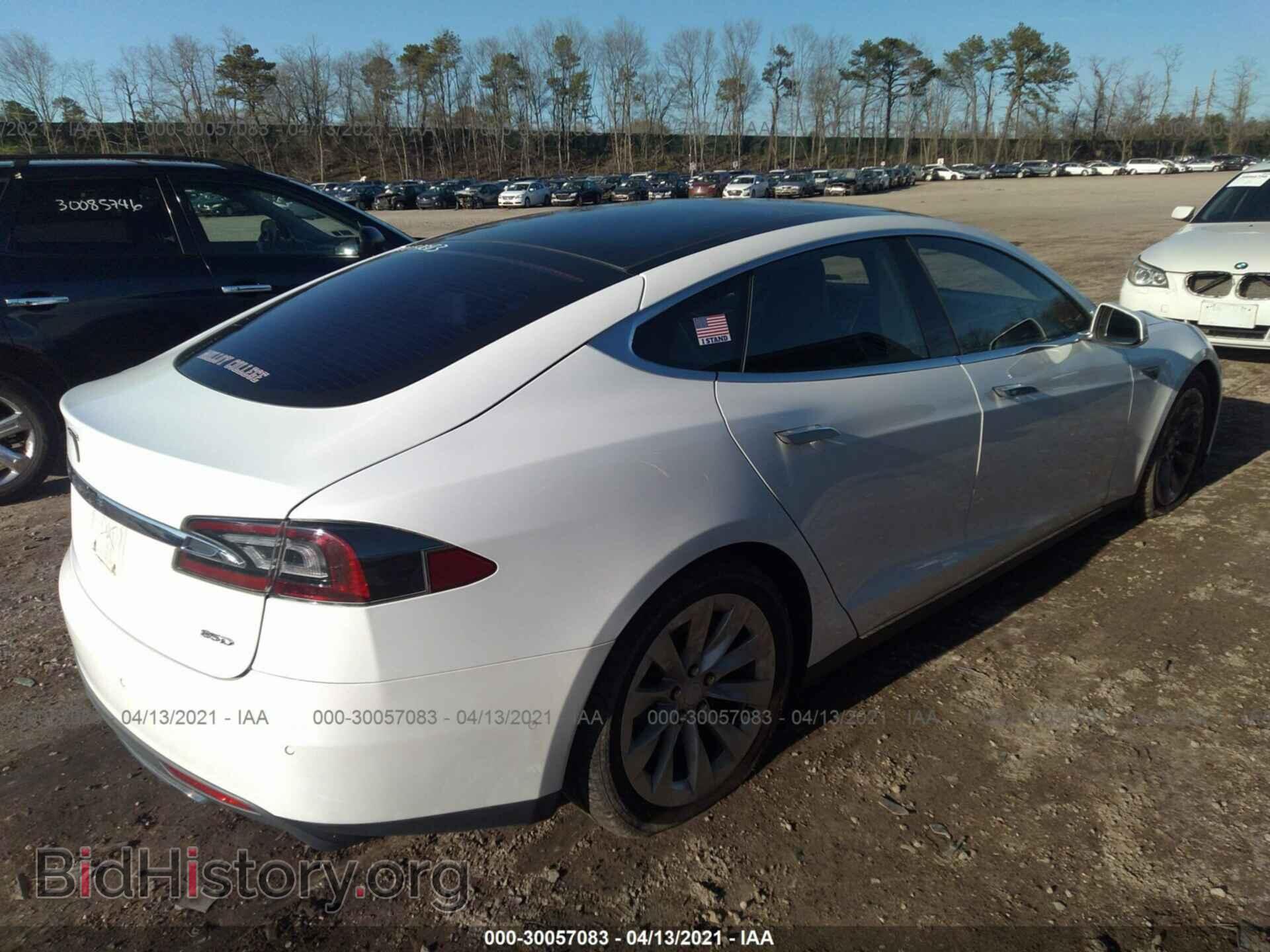 2015 TESLA MODEL S - VIN: 5YJSA1E22FF109740 - Фото 4