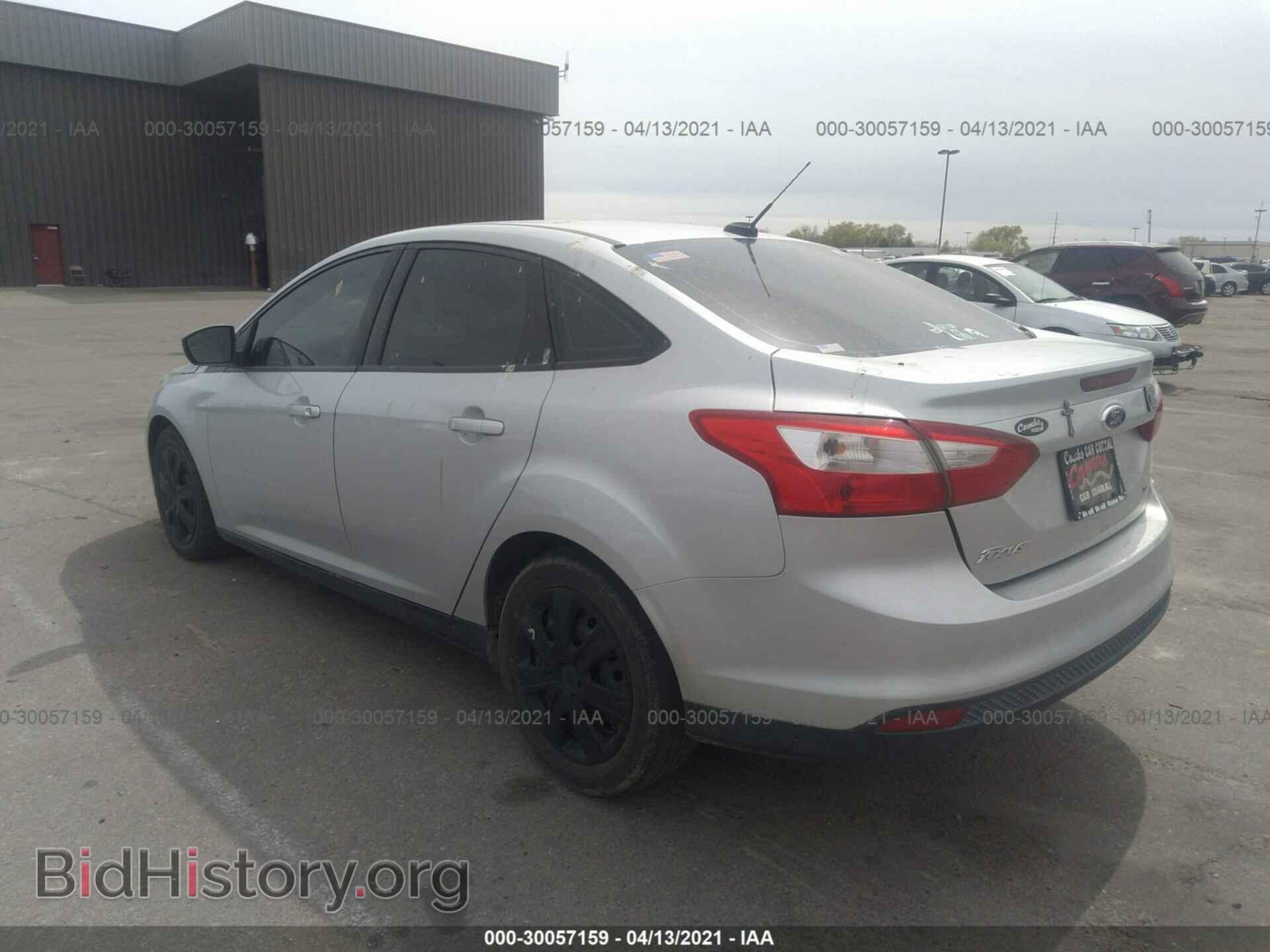 2012 FORD FOCUS - VIN: 1FAHP3F23CL423656 - Photo 3