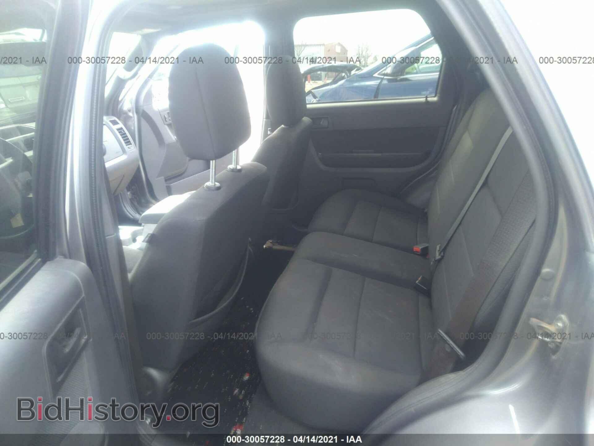 2009 FORD ESCAPE - VIN: 1FMCU03759KA36807 - Фото 8