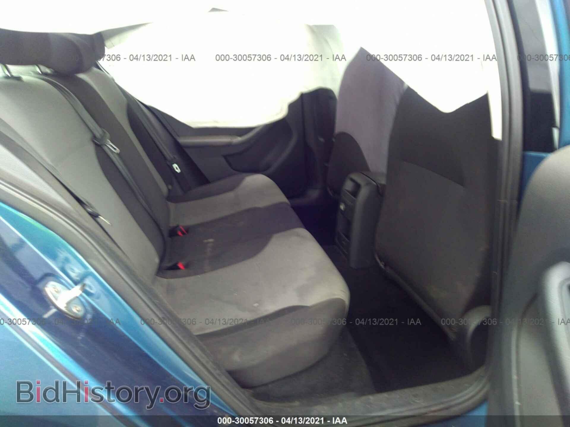 2017 VOLKSWAGEN JETTA - VIN: 3VW2B7AJ7HM240641 - Фото 8