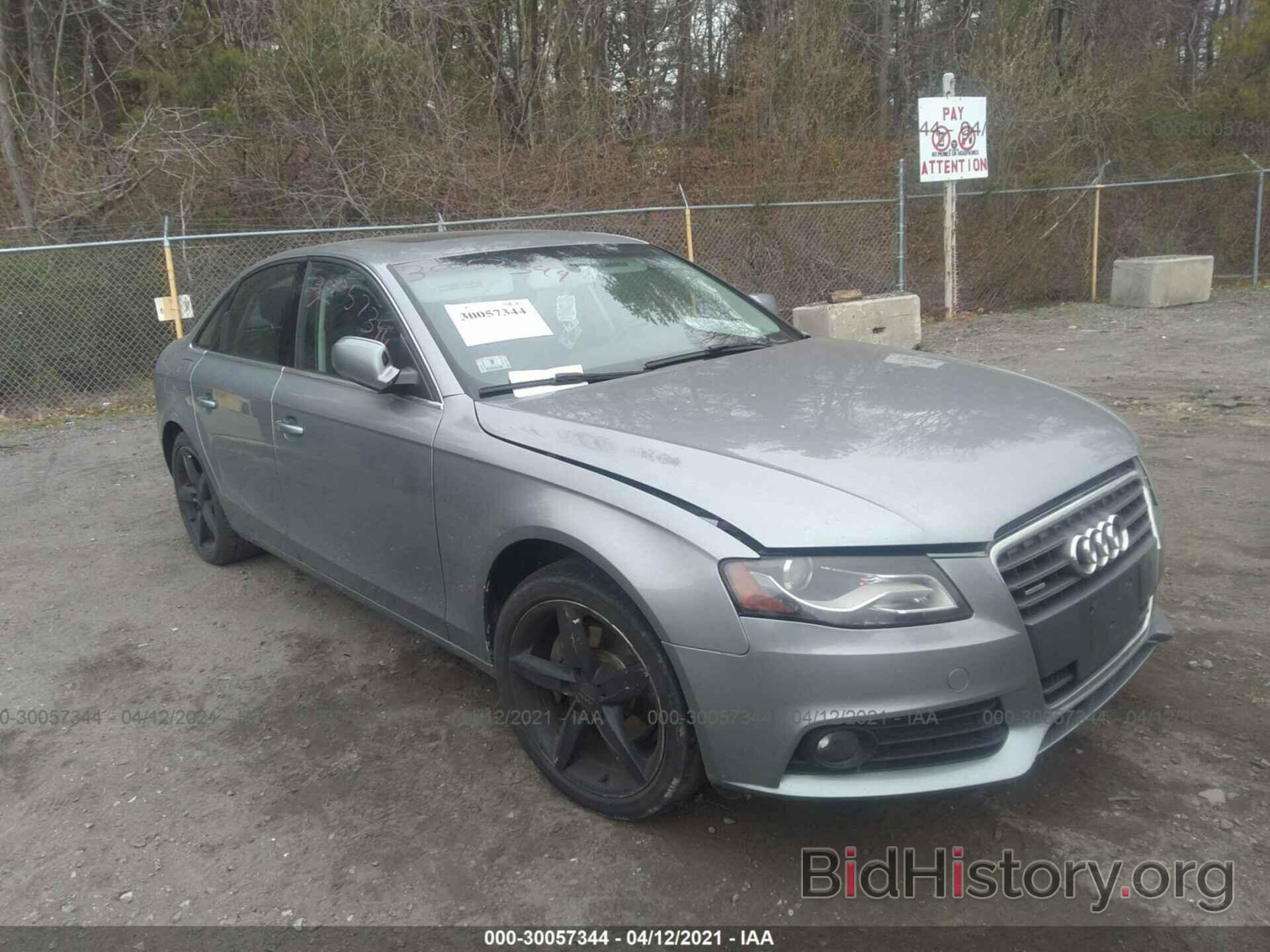 Photo WAUKFAFL2BN042400 - AUDI A4 2011