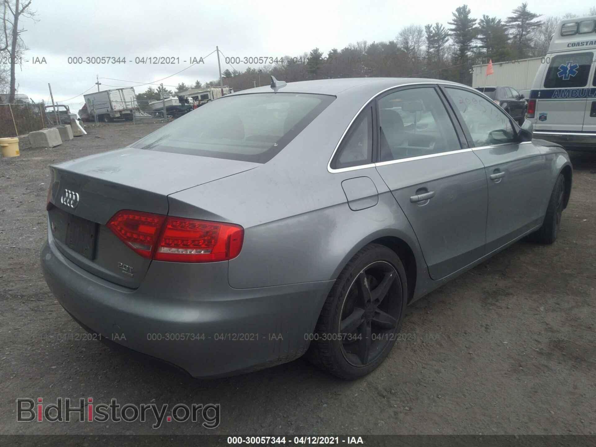 2011 AUDI A4 - VIN: WAUKFAFL2BN042400 - Фото 4