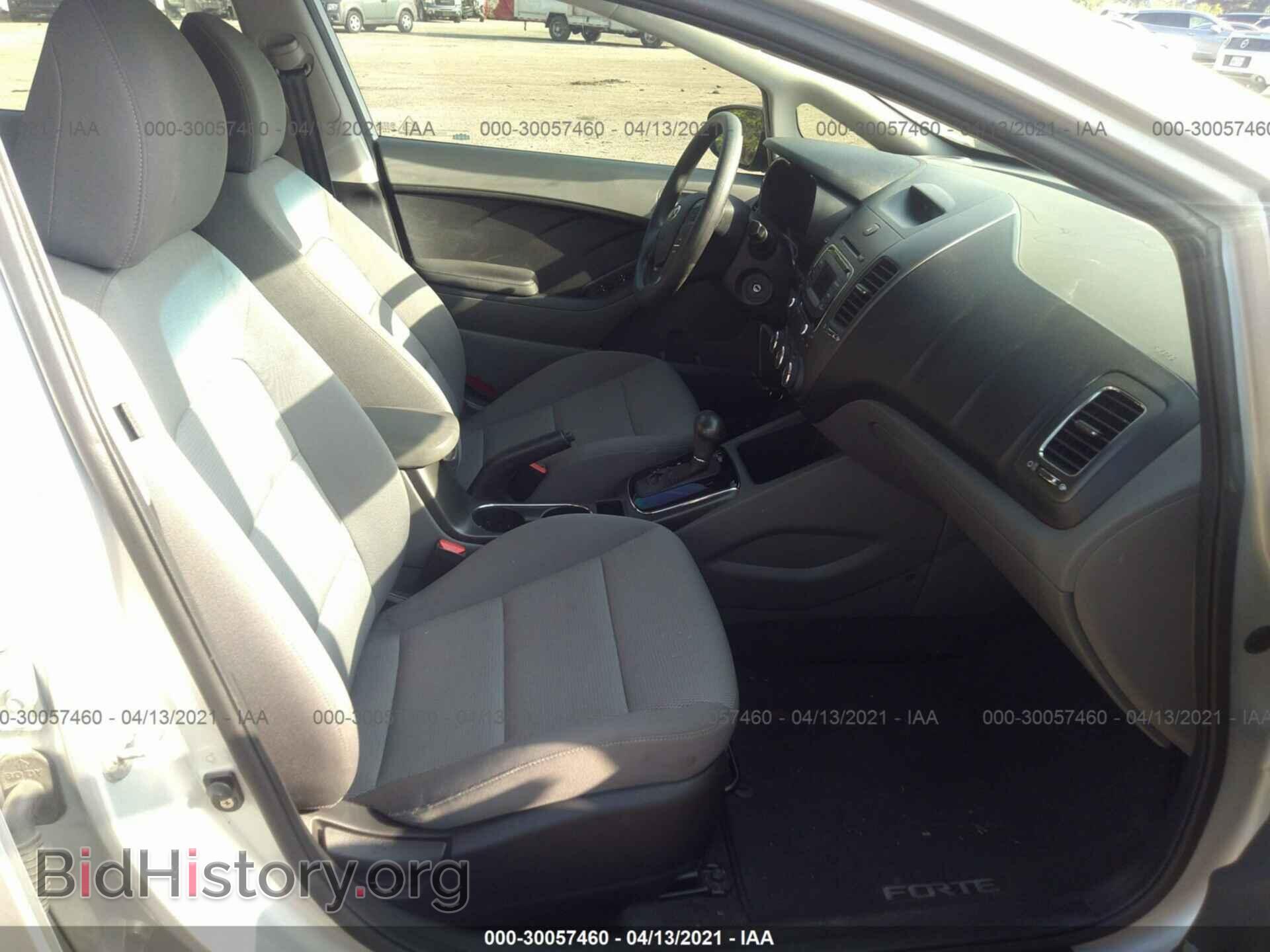 2017 KIA FORTE - VIN: 3KPFK4A71HE072187 - Фото 5