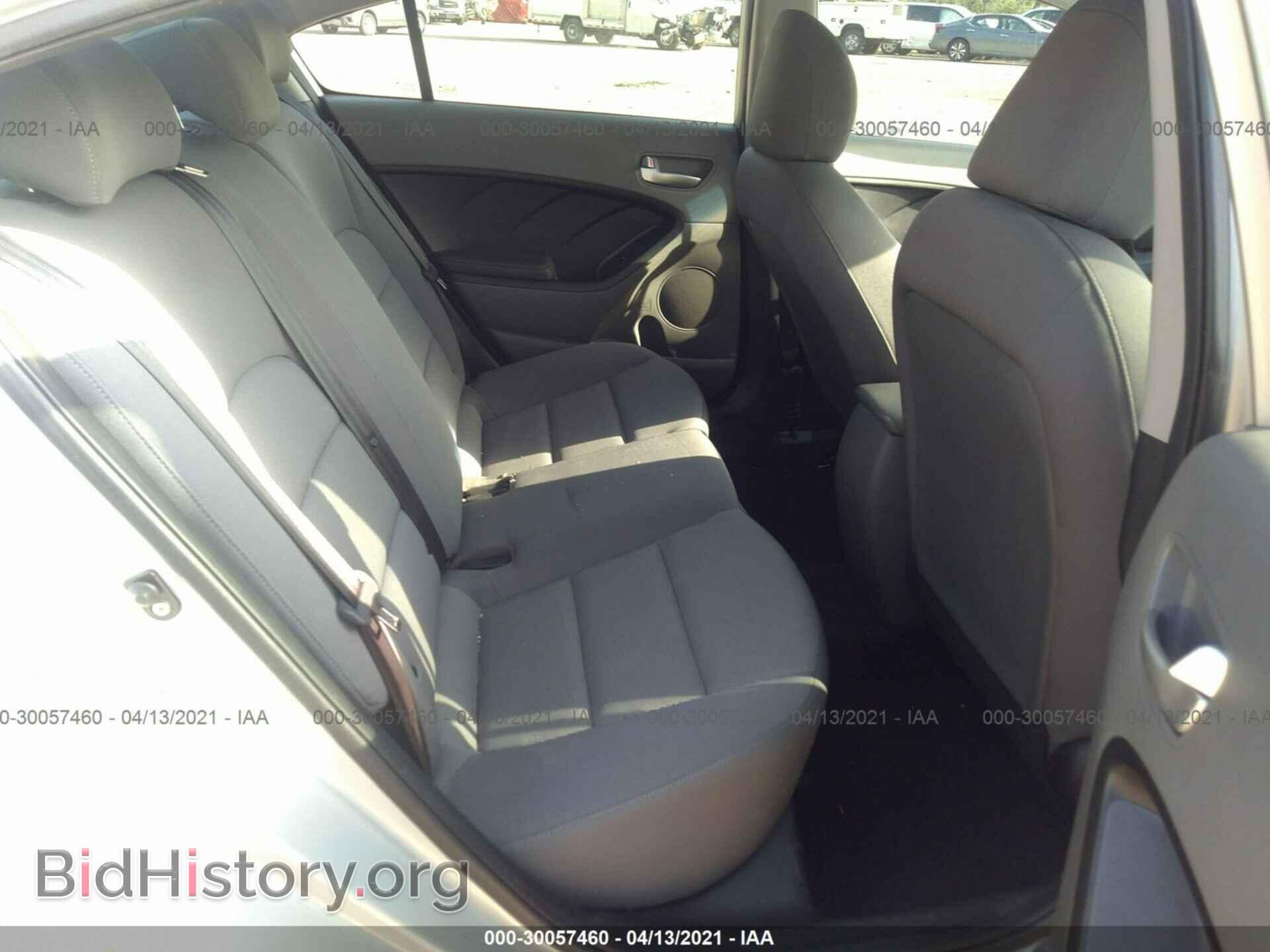 2017 KIA FORTE - VIN: 3KPFK4A71HE072187 - Фото 8