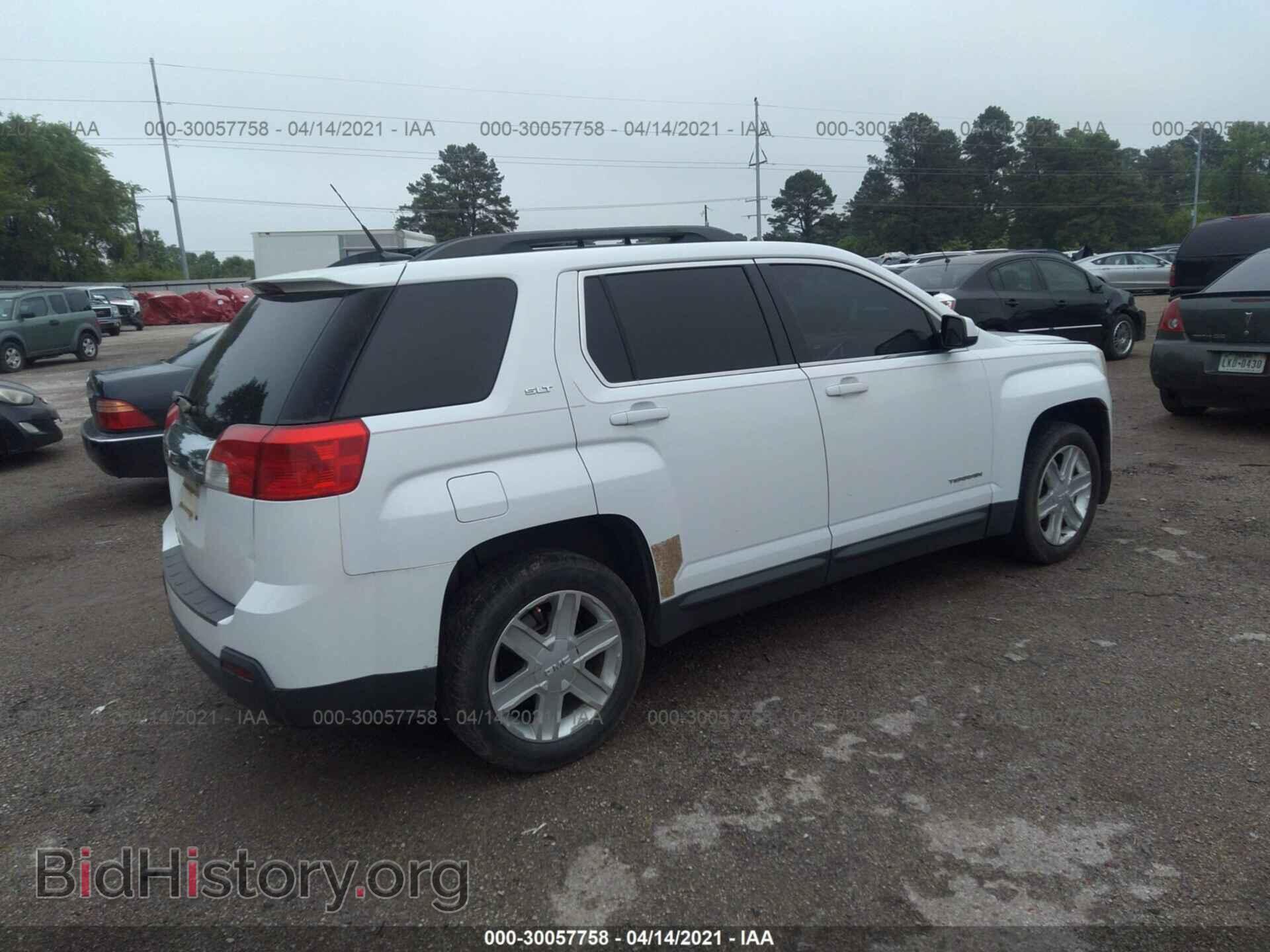 2011 GMC TERRAIN - VIN: 2CTALUEC9B6221665 - Photo 4