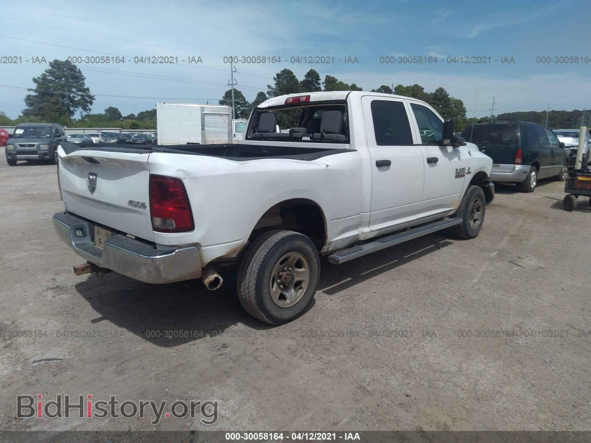 2013 RAM 2500 - VIN: 3C6UR5CL5DG570904 - Фото 4