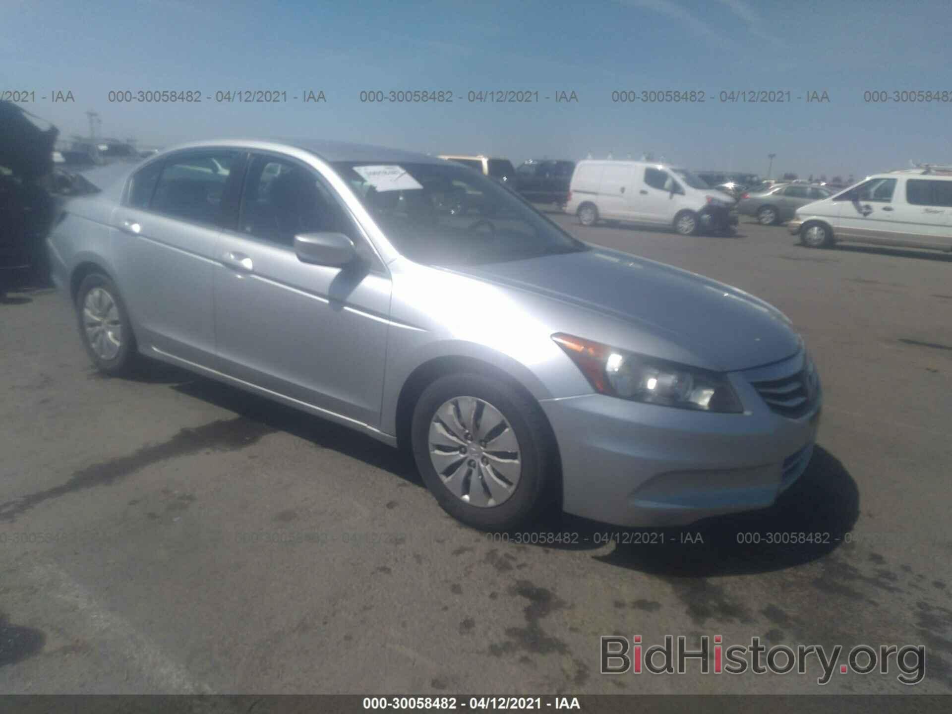 Photo 1HGCP2F35CA100536 - HONDA ACCORD SDN 2012