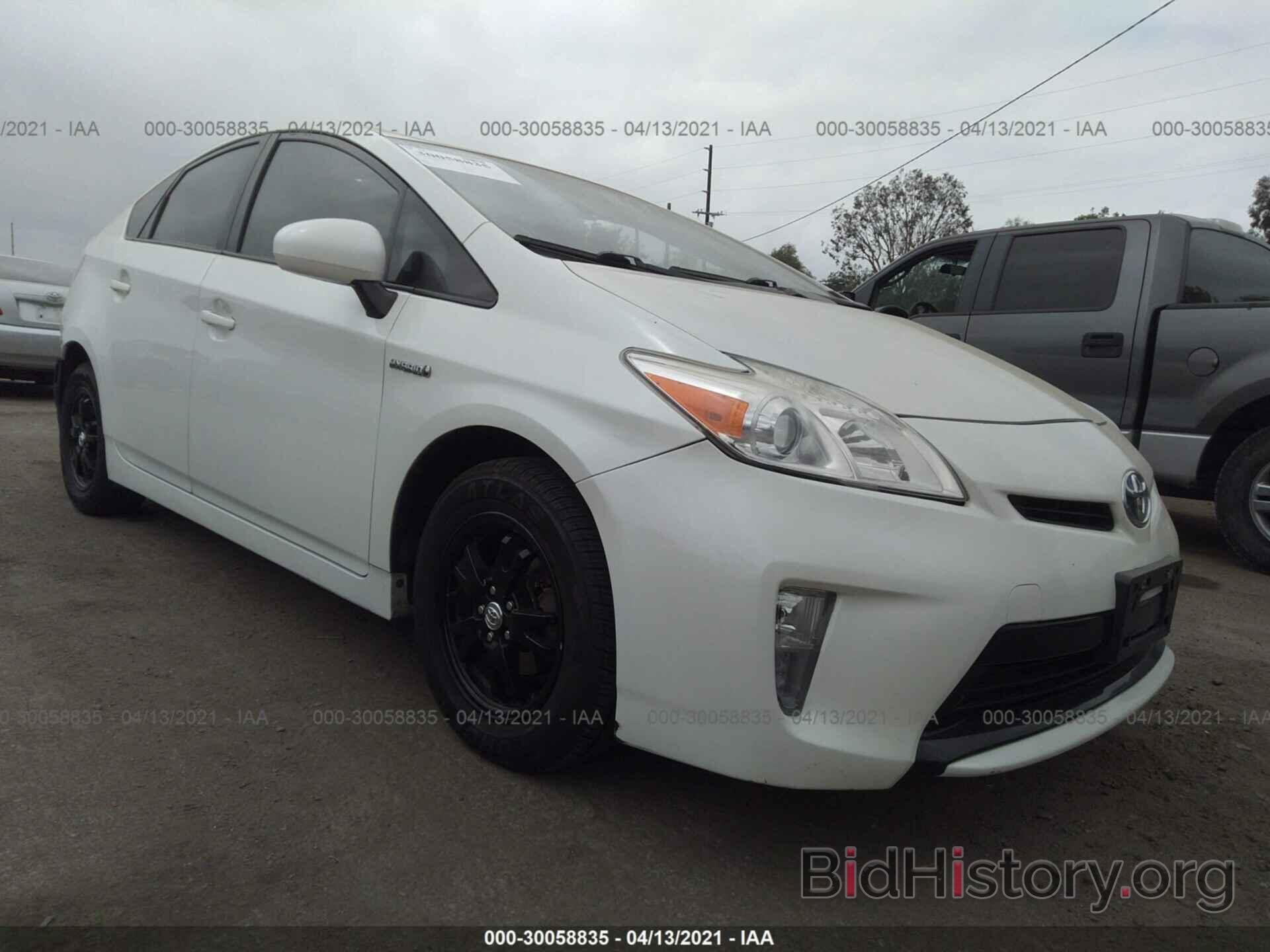 Photo JTDKN3DU3F1888156 - TOYOTA PRIUS 2015