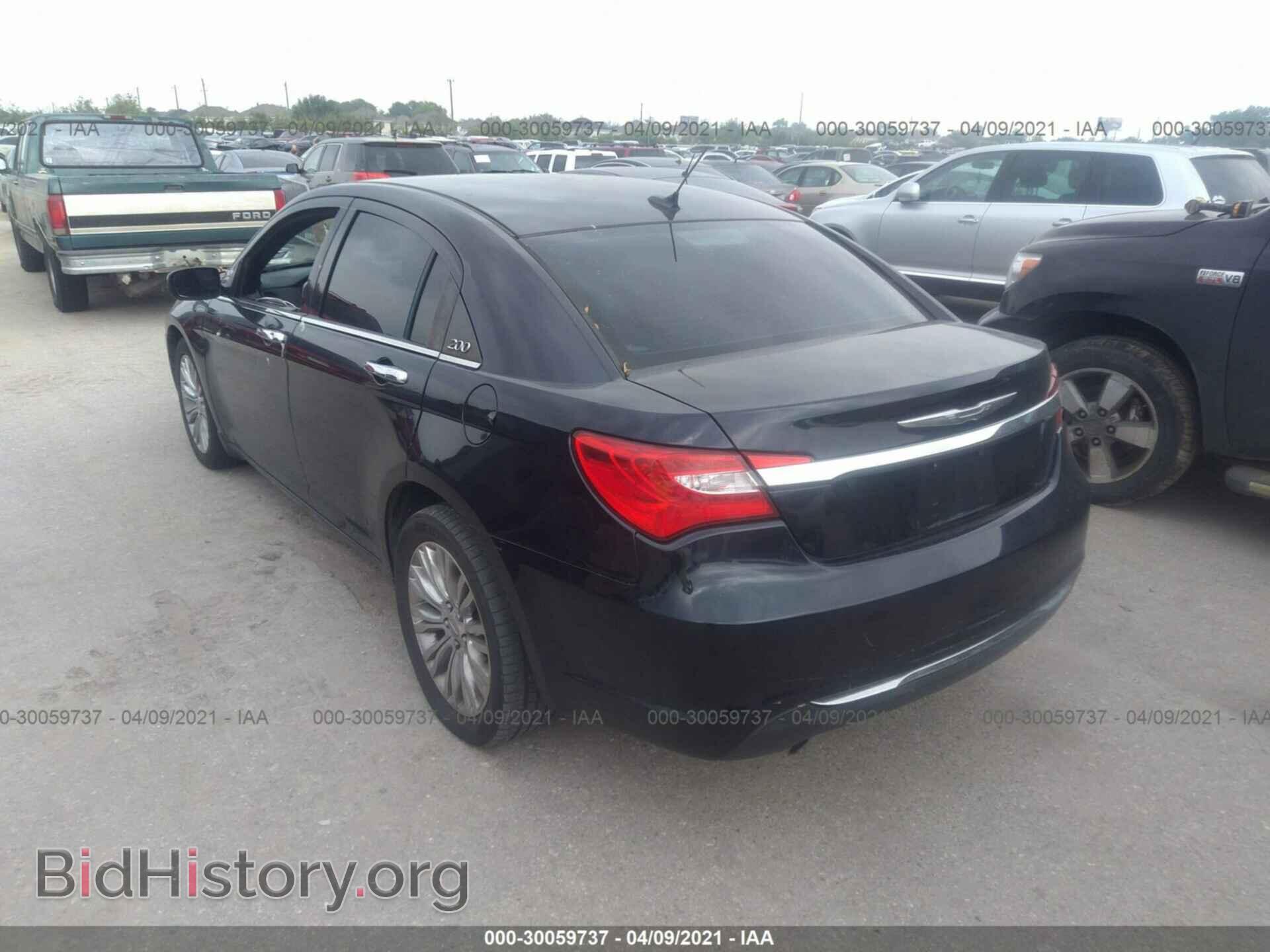2012 CHRYSLER 200 - VIN: 1C3CCBCG6CN230453 - Фото 3