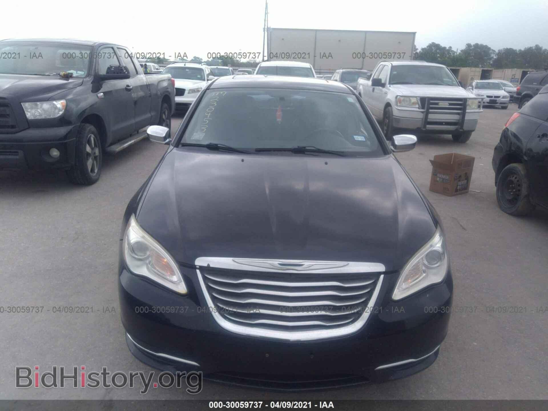 2012 CHRYSLER 200 - VIN: 1C3CCBCG6CN230453 - Фото 6