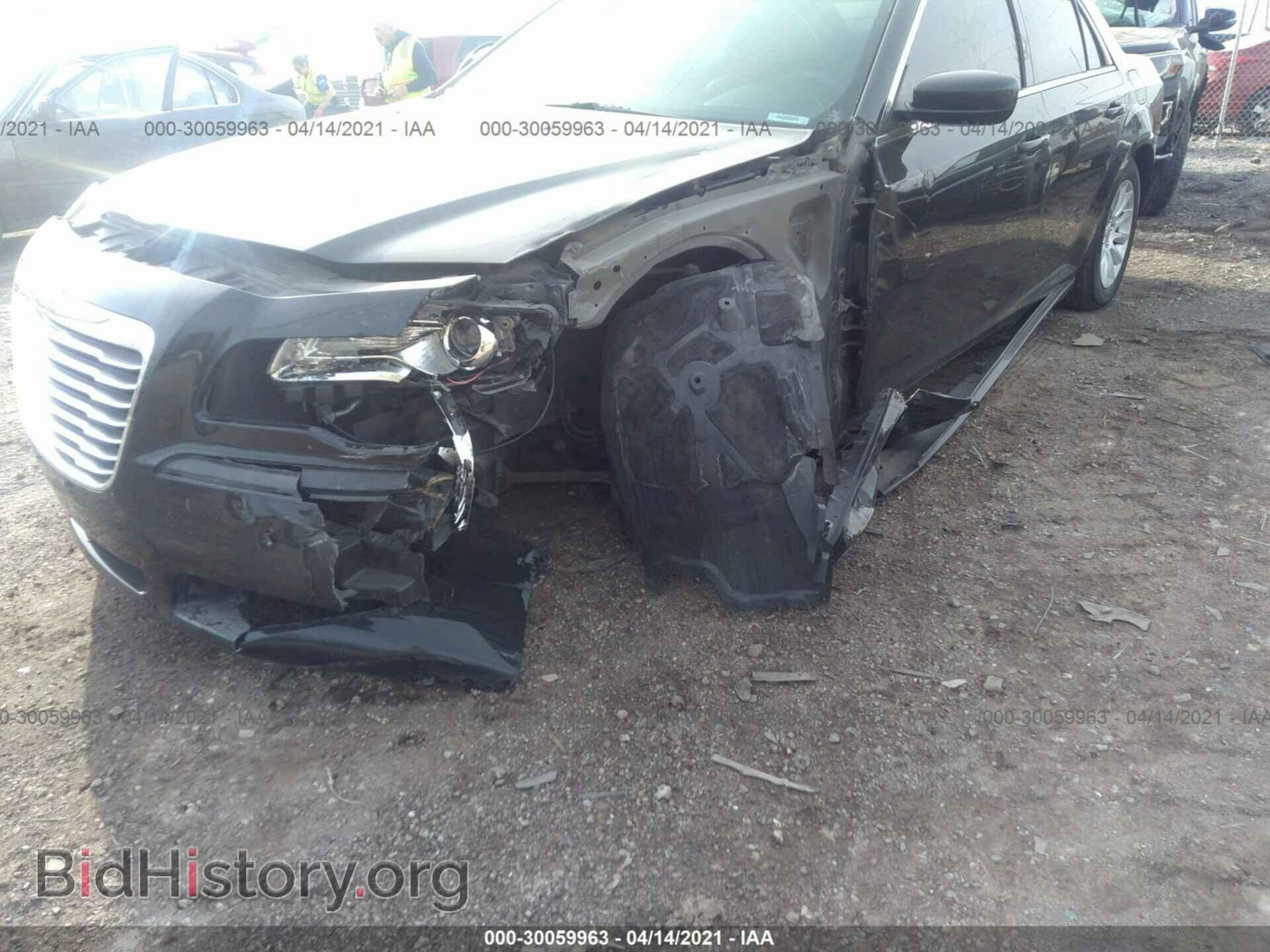 2013 CHRYSLER 300 - VIN: 2C3CCAAGXDH608975 - Photo 6