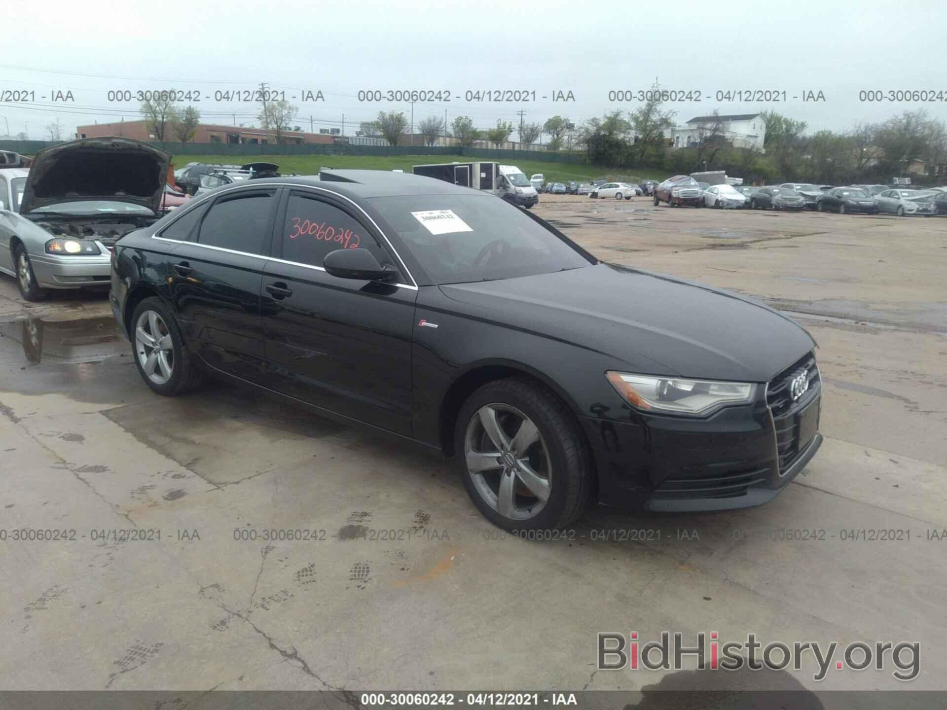 Фотография WAUBGAFC2CN004373 - AUDI A6 2012