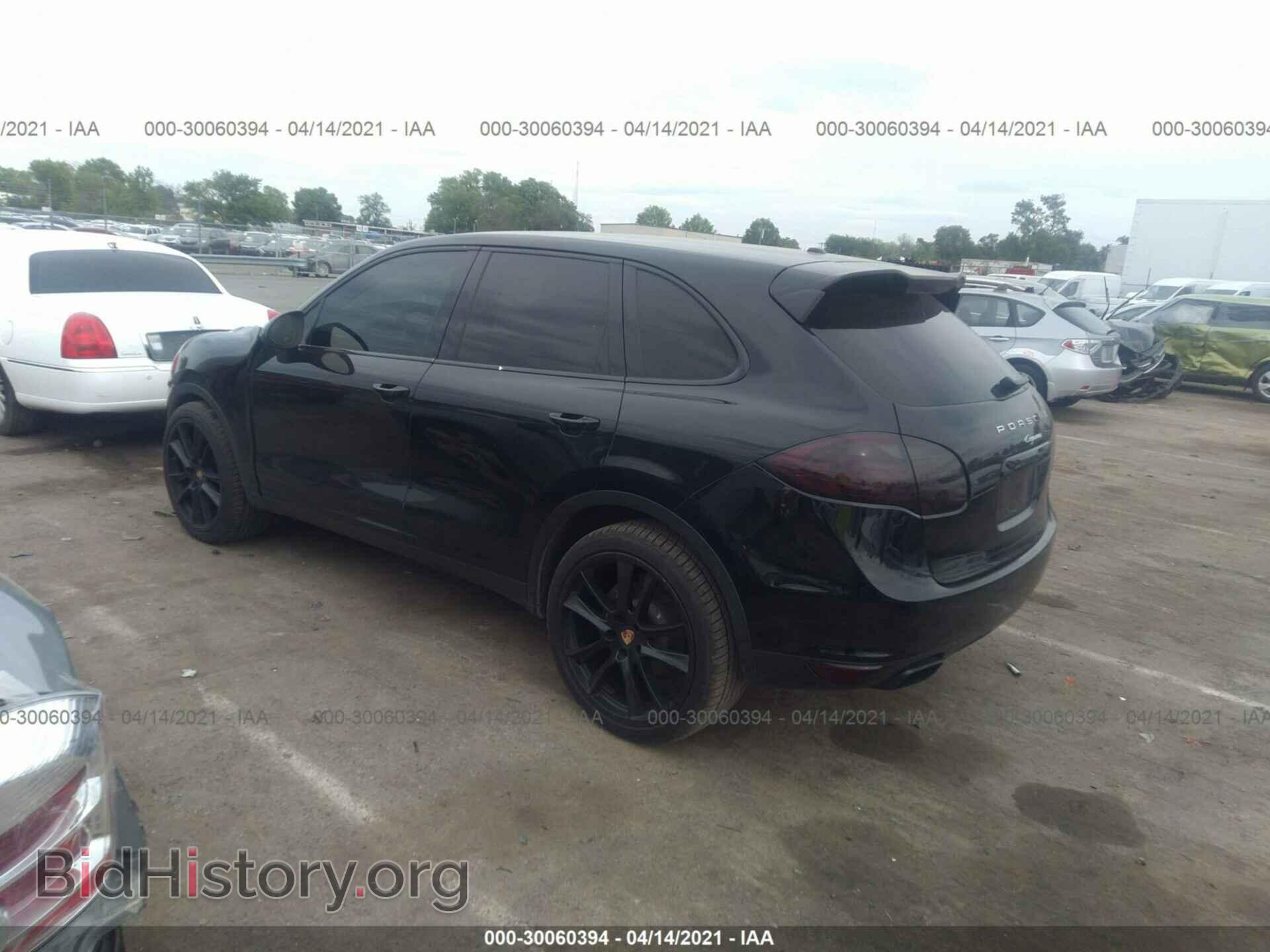 2012 PORSCHE CAYENNE - VIN: WP1AA2A26CLA09848 - Photo 3