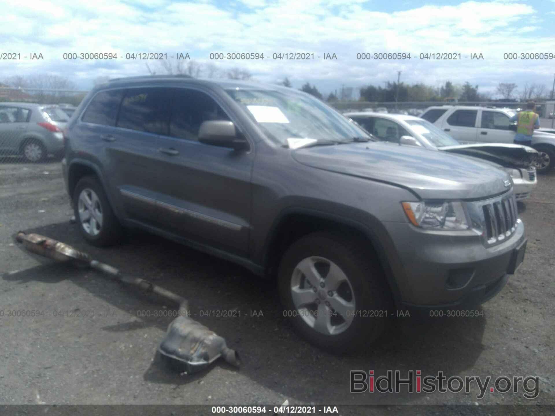 Photo 1J4RR4GG8BC736218 - JEEP GRAND CHEROKEE 2011