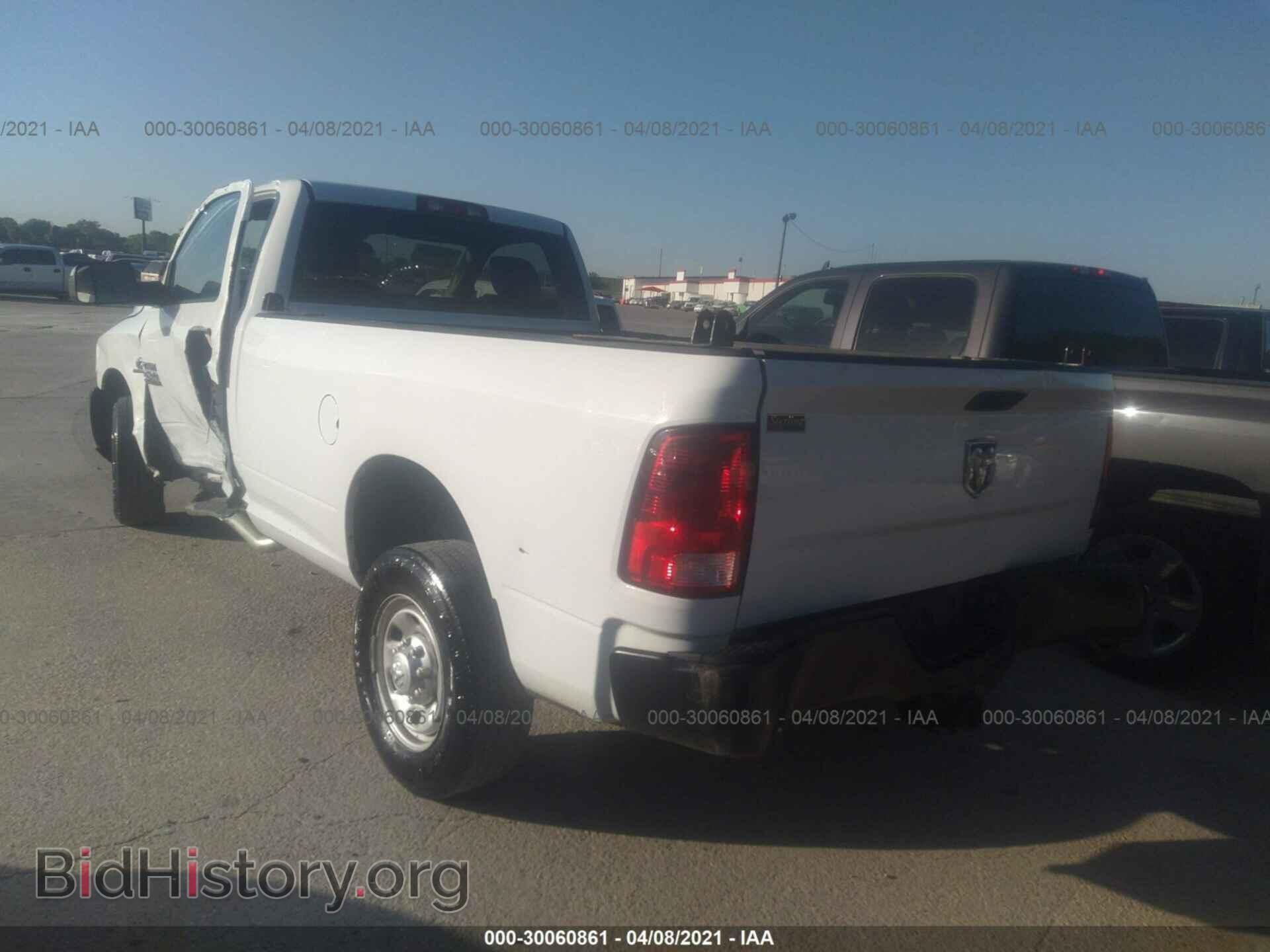 2015 RAM 2500 - VIN: 3C6MR4AL2FG591256 - Фото 3