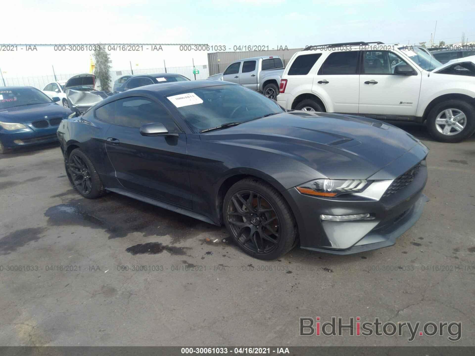Photo 1FA6P8TH8K5153100 - FORD MUSTANG 2019