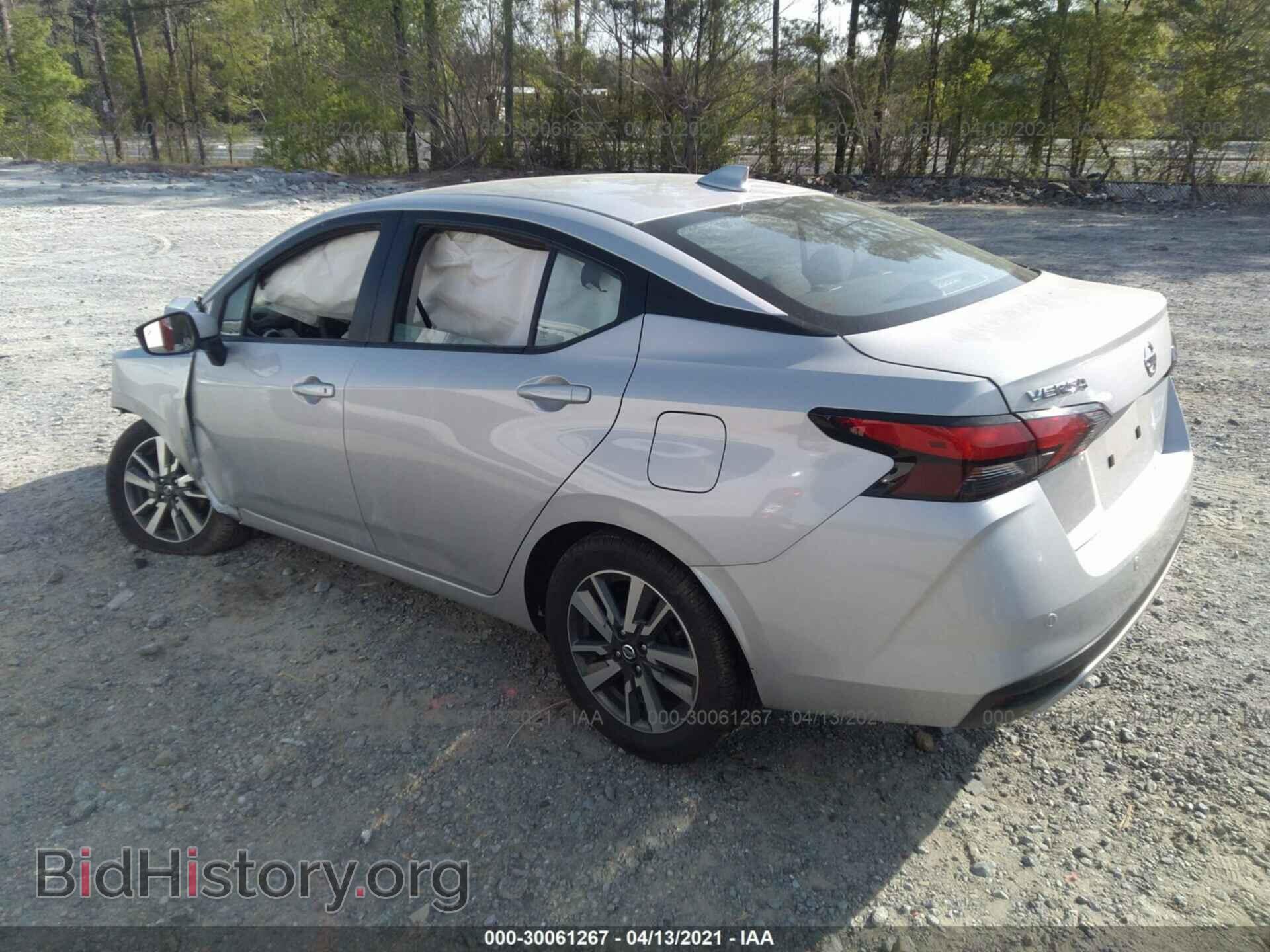2020 NISSAN VERSA - VIN: 3N1CN8EV3LL841144 - Фото 3
