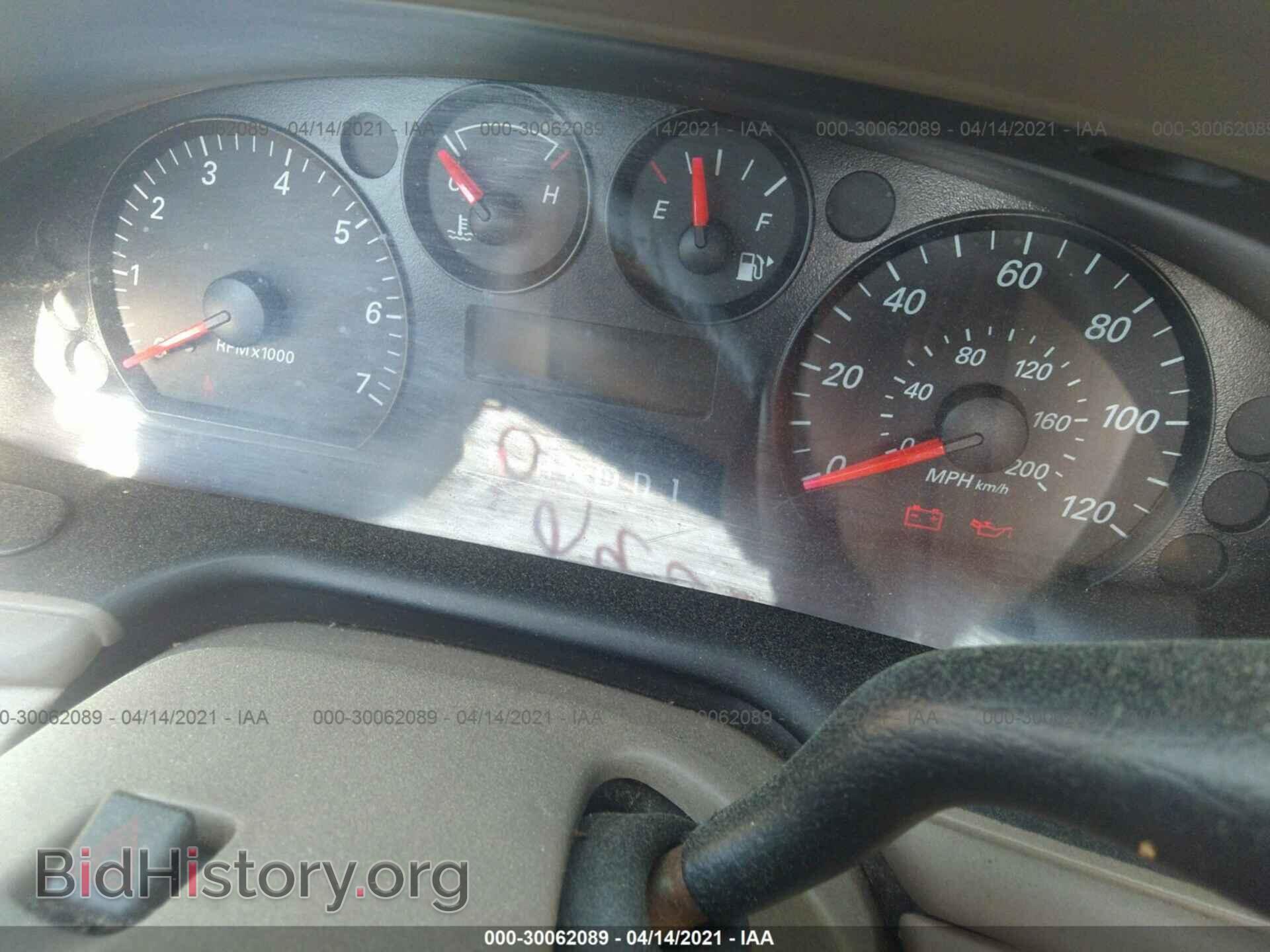 2006 FORD TAURUS - VIN: 1FAFP53U56A233608 - Фото 7