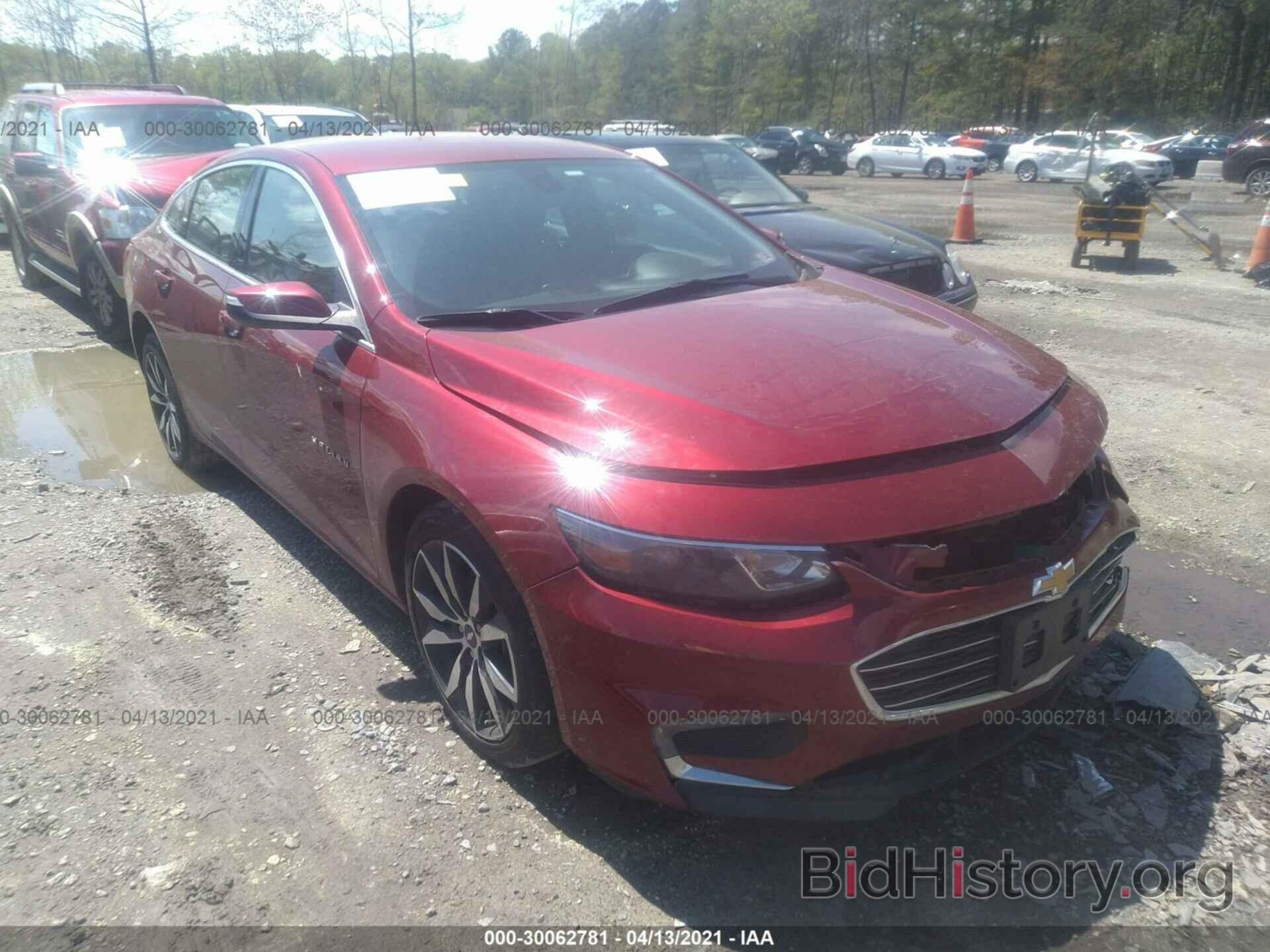 Photo 1G1ZD5ST5JF287097 - CHEVROLET MALIBU 2018