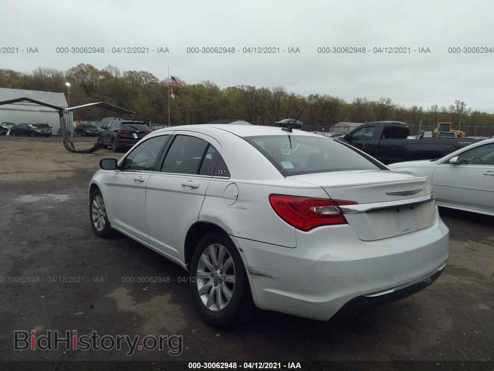 2013 CHRYSLER 200 - VIN: 1C3CCBBB6DN545518 - Фото 3