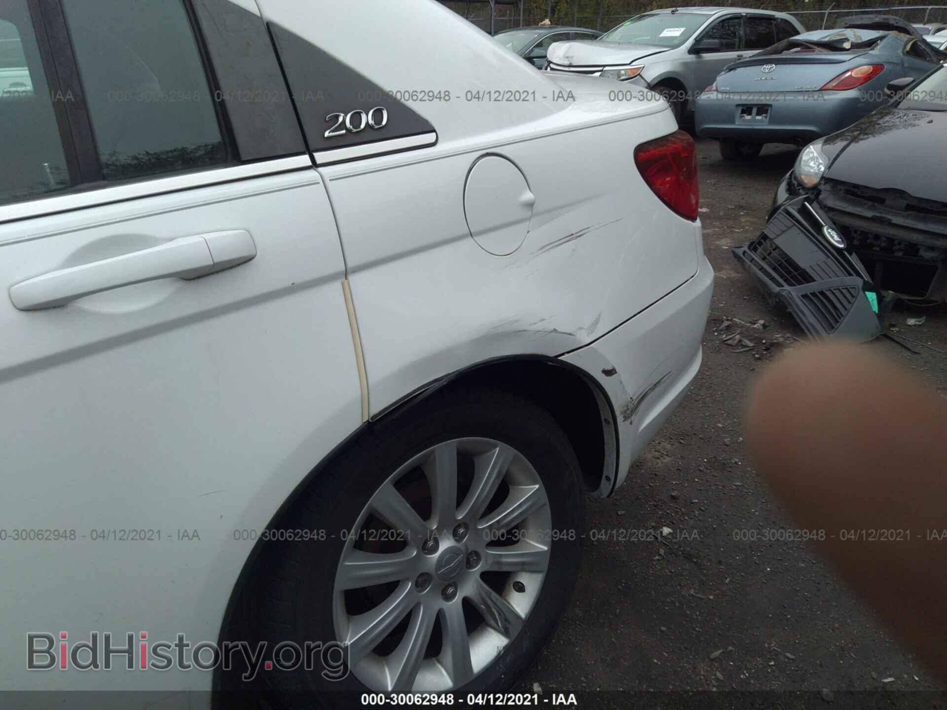 2013 CHRYSLER 200 - VIN: 1C3CCBBB6DN545518 - Фото 6